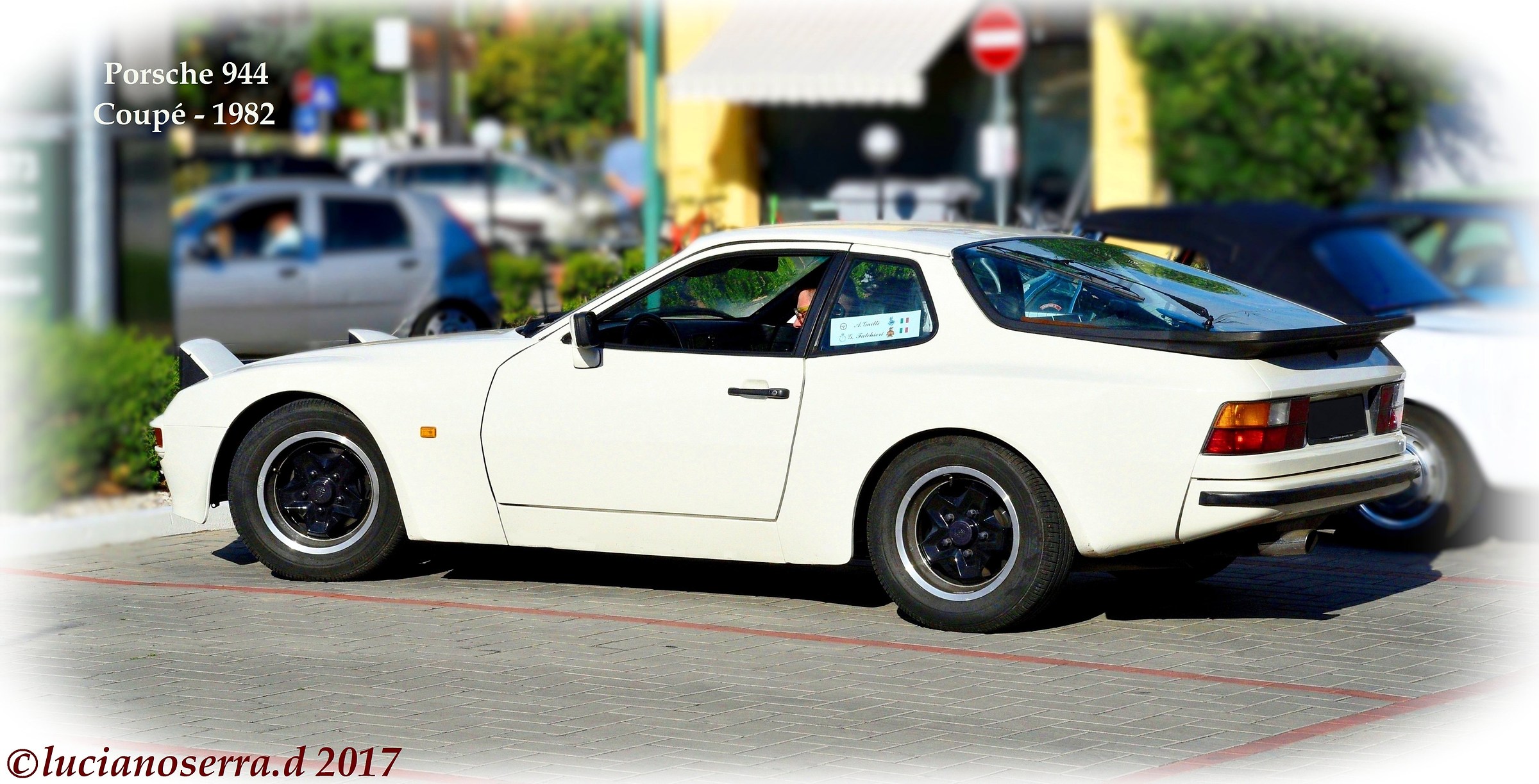 Porsche 944 Coupé - 1982