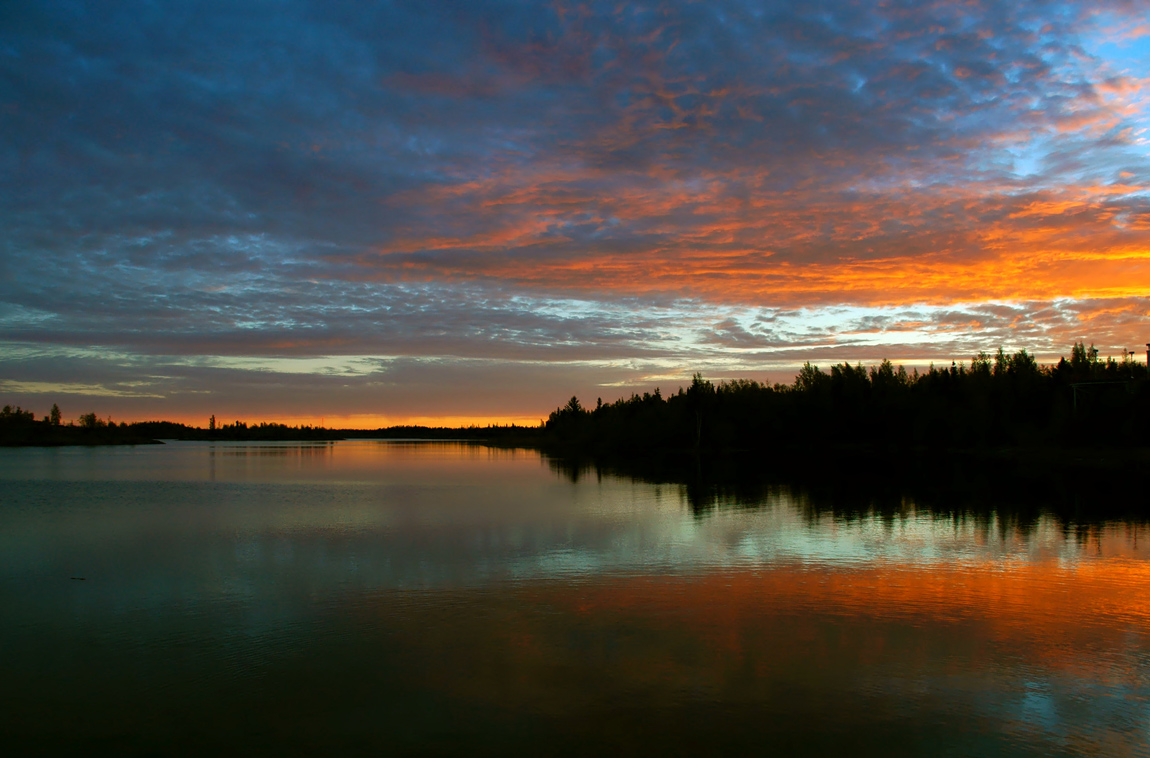 Sunset Lake Salagou (Fr)