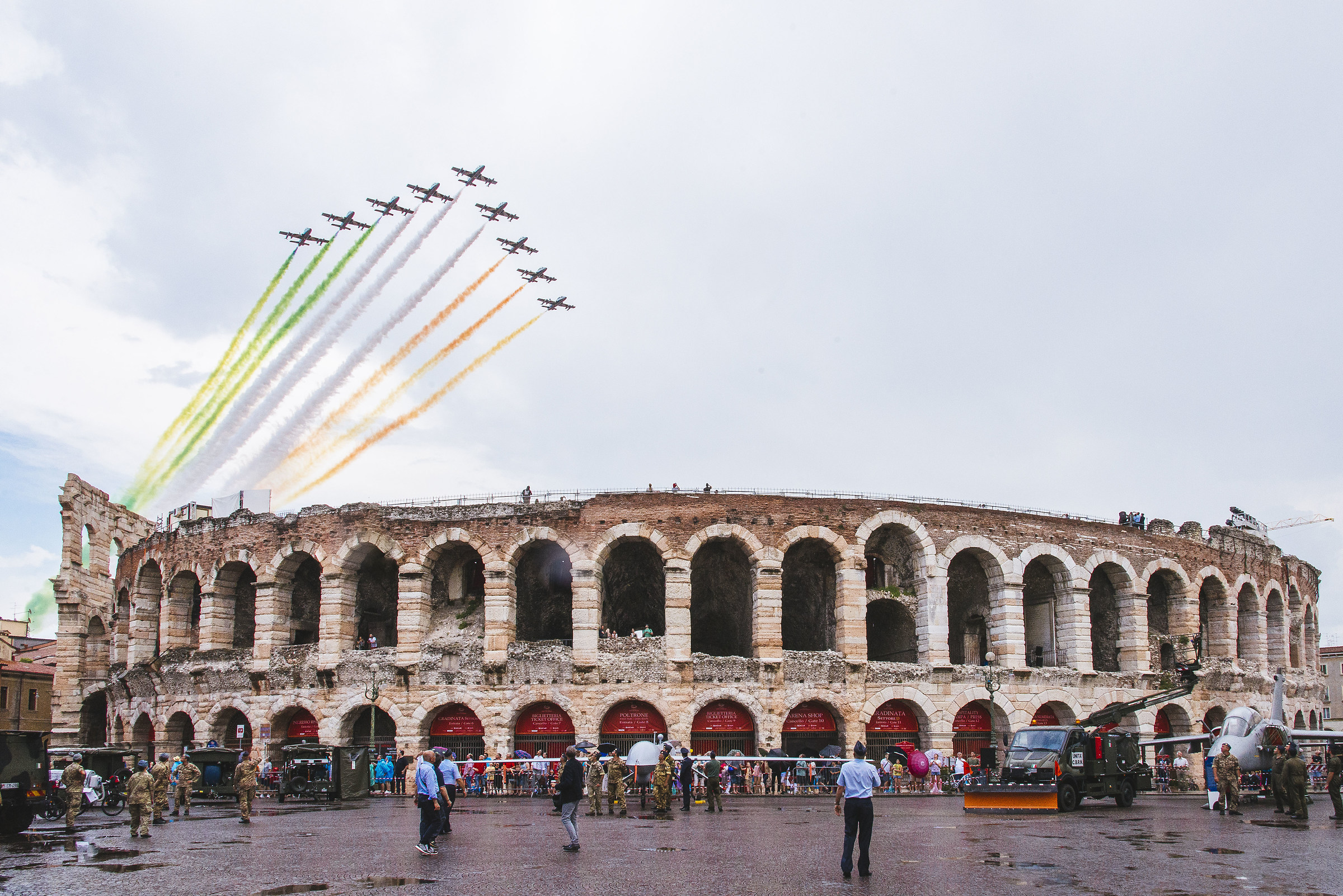 Tricolor Arrows, Piazza Bra Verona