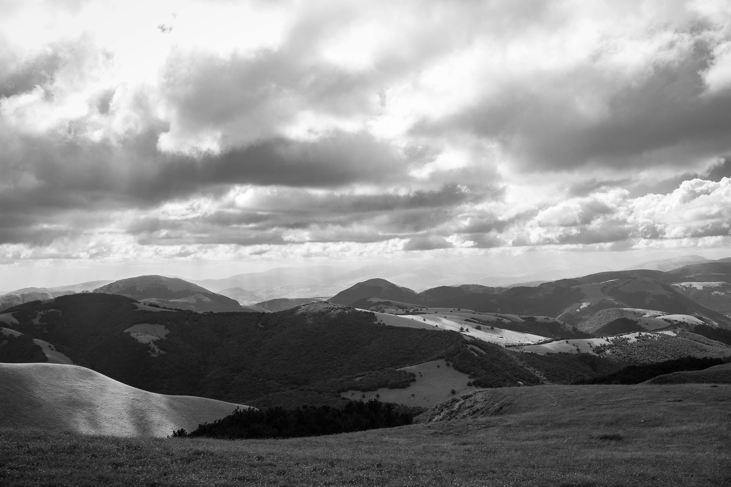 The imposing mountains