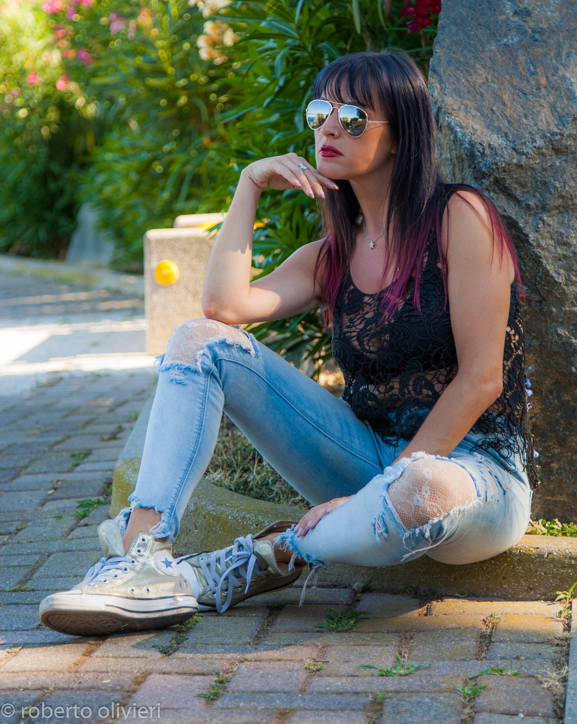 Dallo shooting " Elly, tra moto e mare"