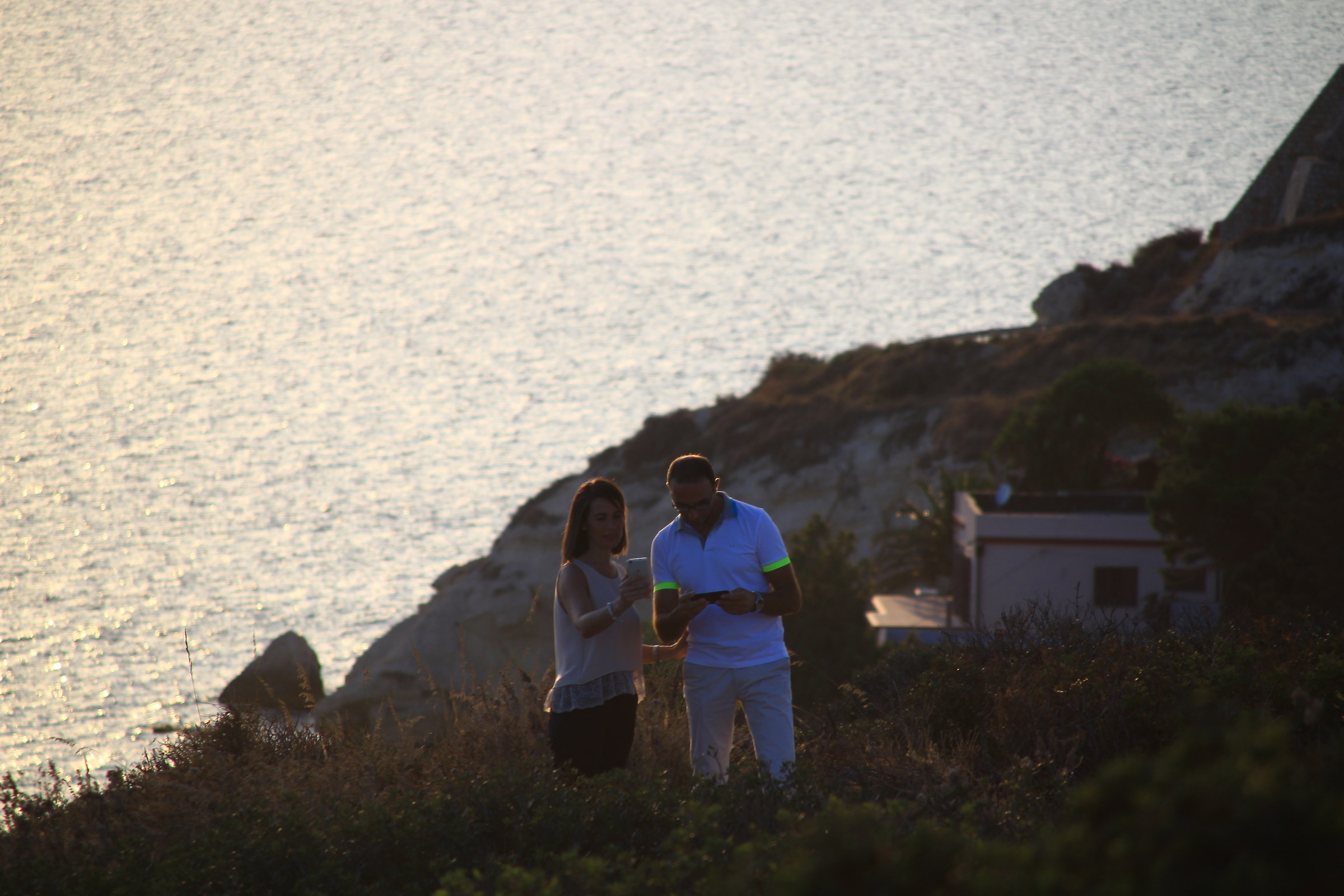 Love do we make a selfie?