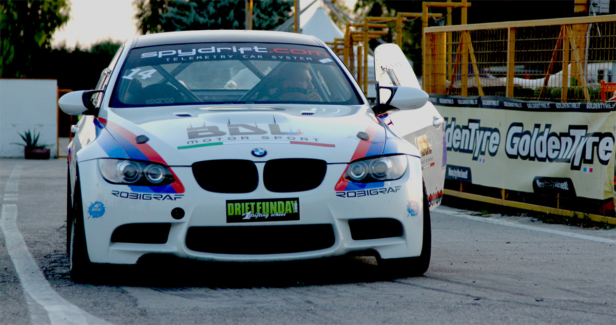 Riscaldiamo asfalto e gomme   viaa ....