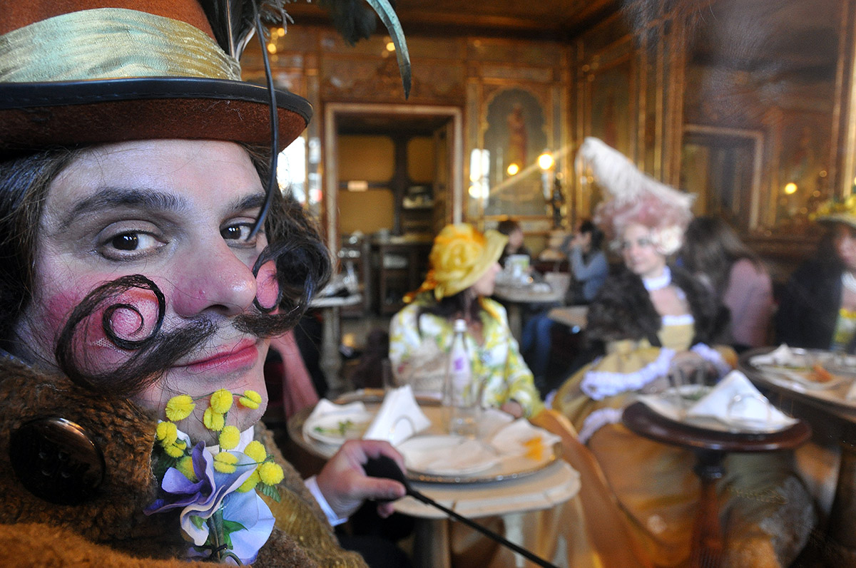 A Dongiovanni At Cafe Florian
