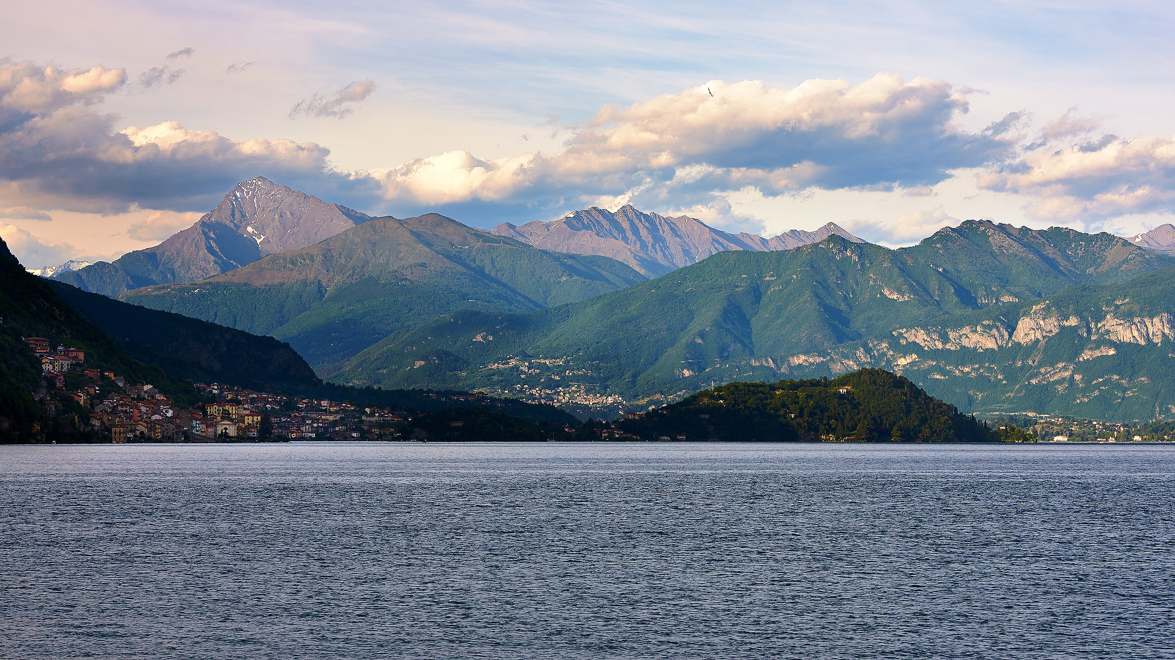 The other branch of Lake Como ...