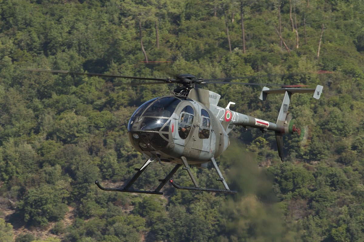 Breda Nardi nh-500 Esercito Italiano Airshow Albenga