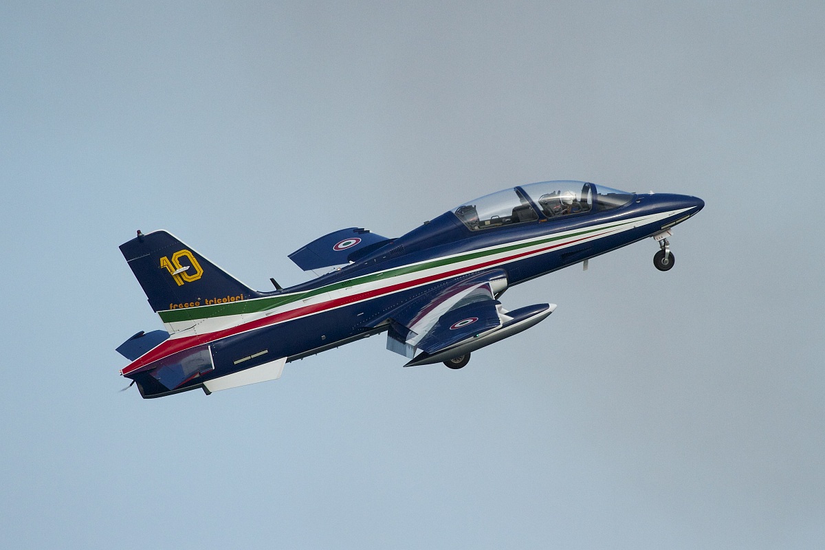 Frecce tricolori Albenga Airshow 2012 Solista