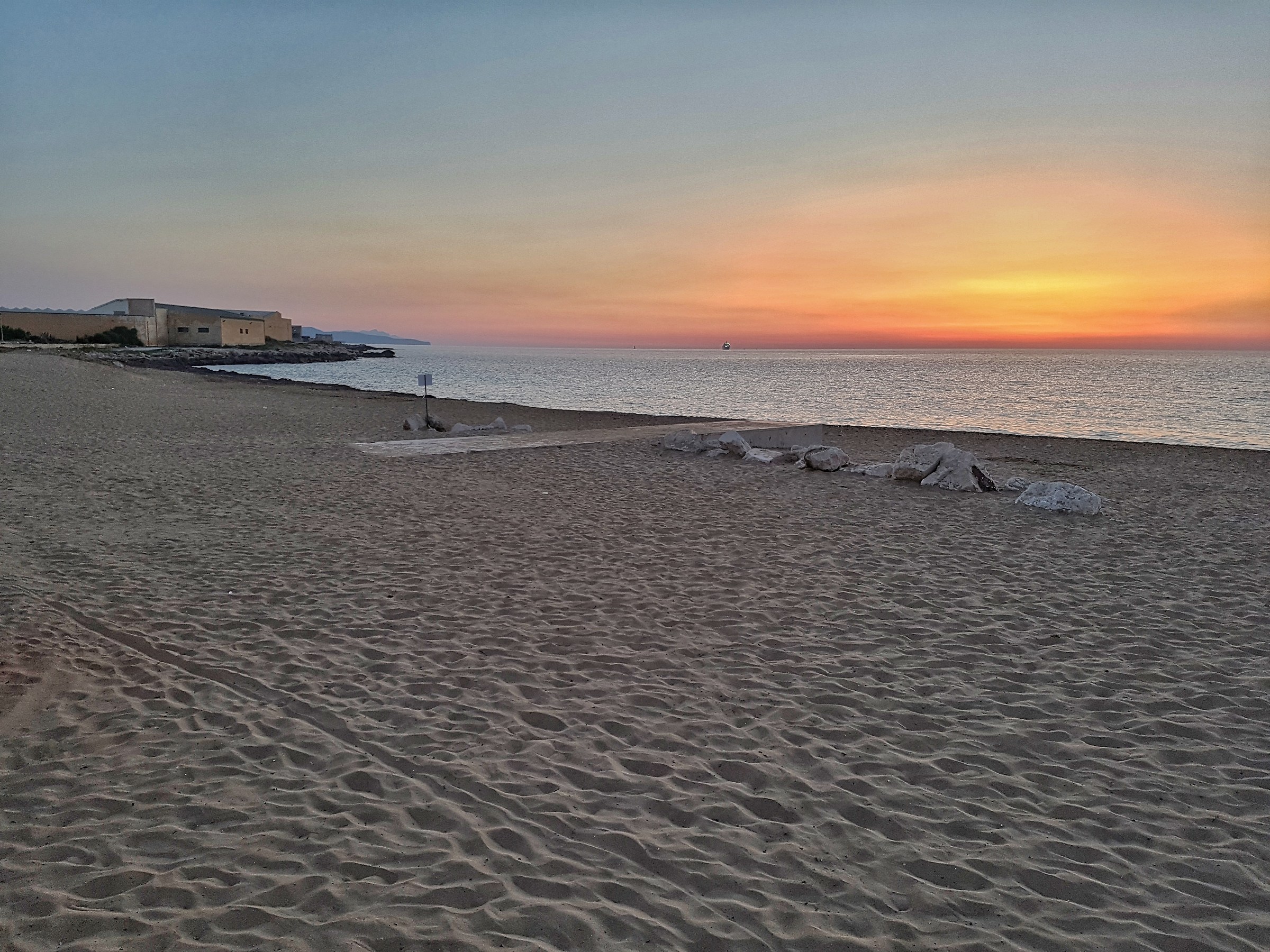 Spiaggia al Tramonto