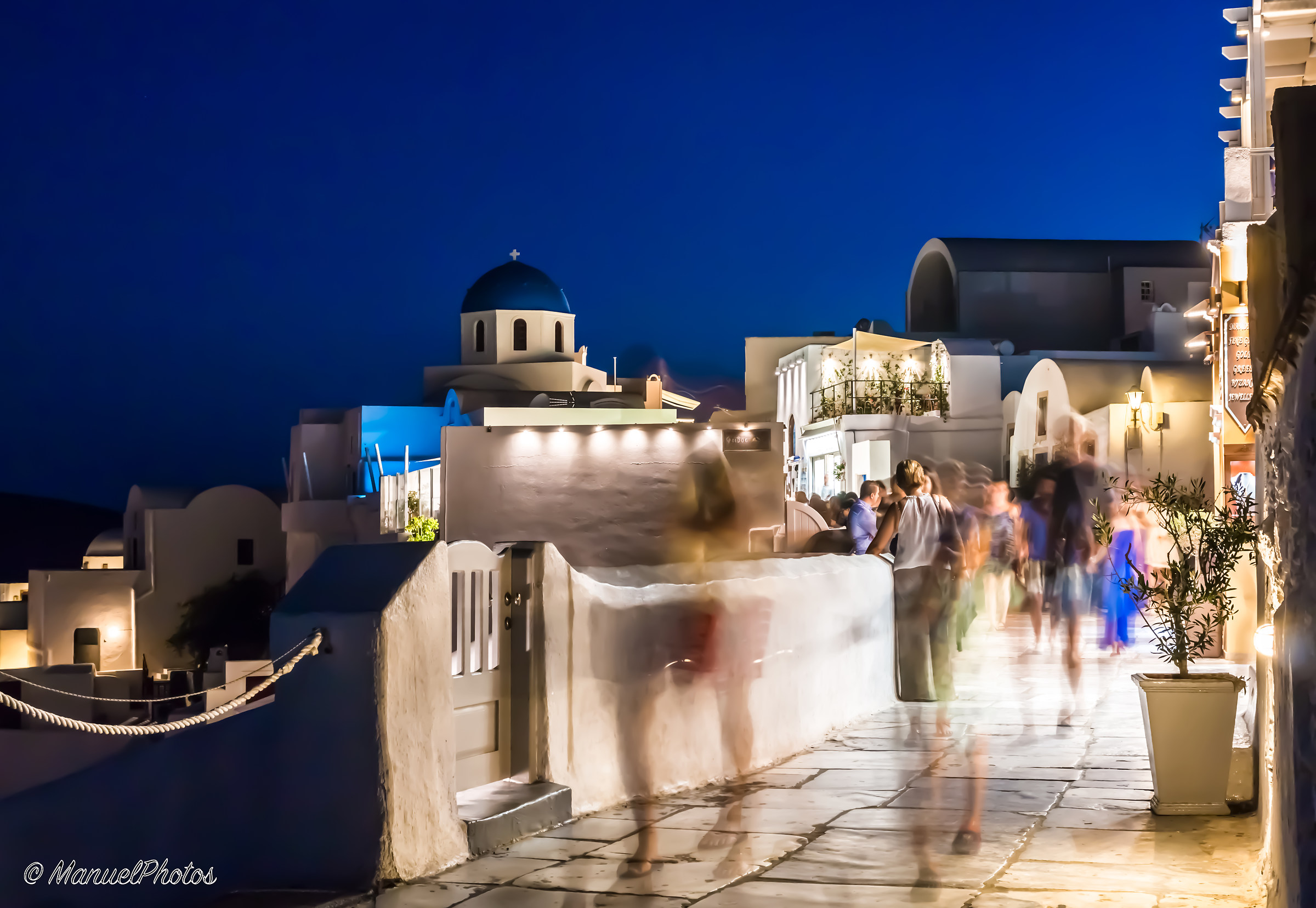 Oia by night