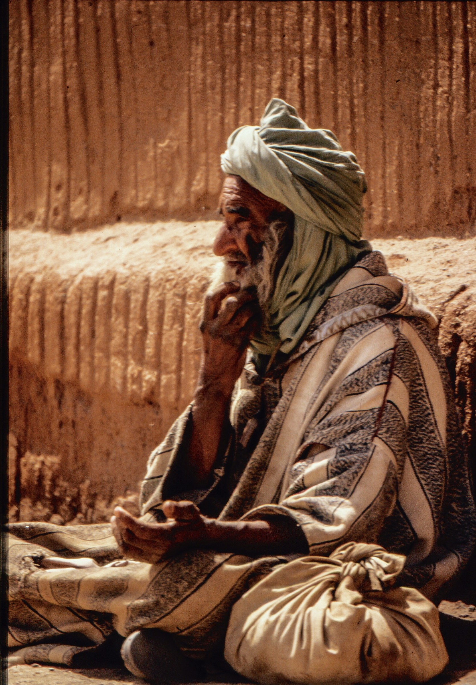 Un giorno un vecchio mi disse ( sahara 1984 )