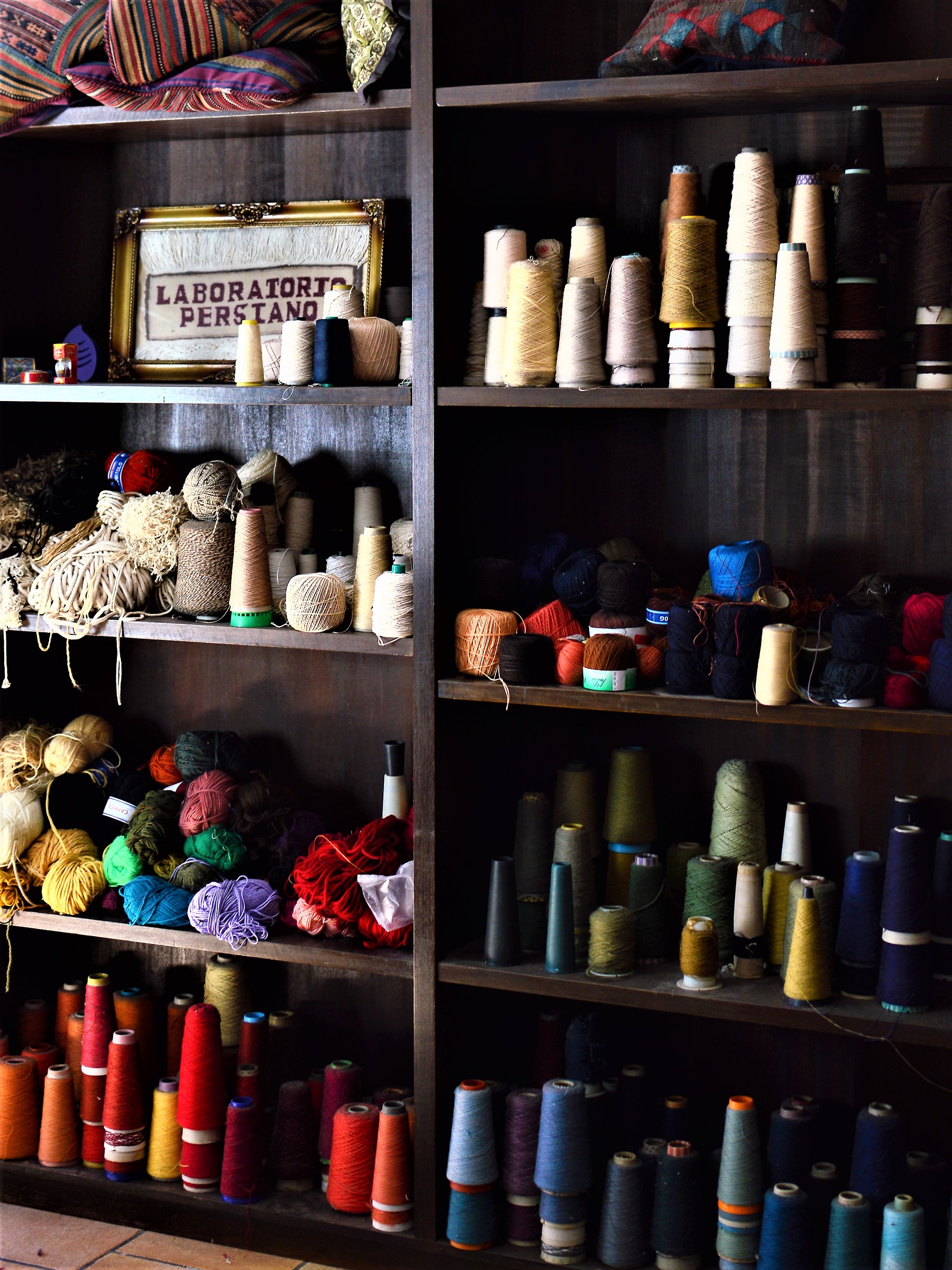 The colors of the anchor