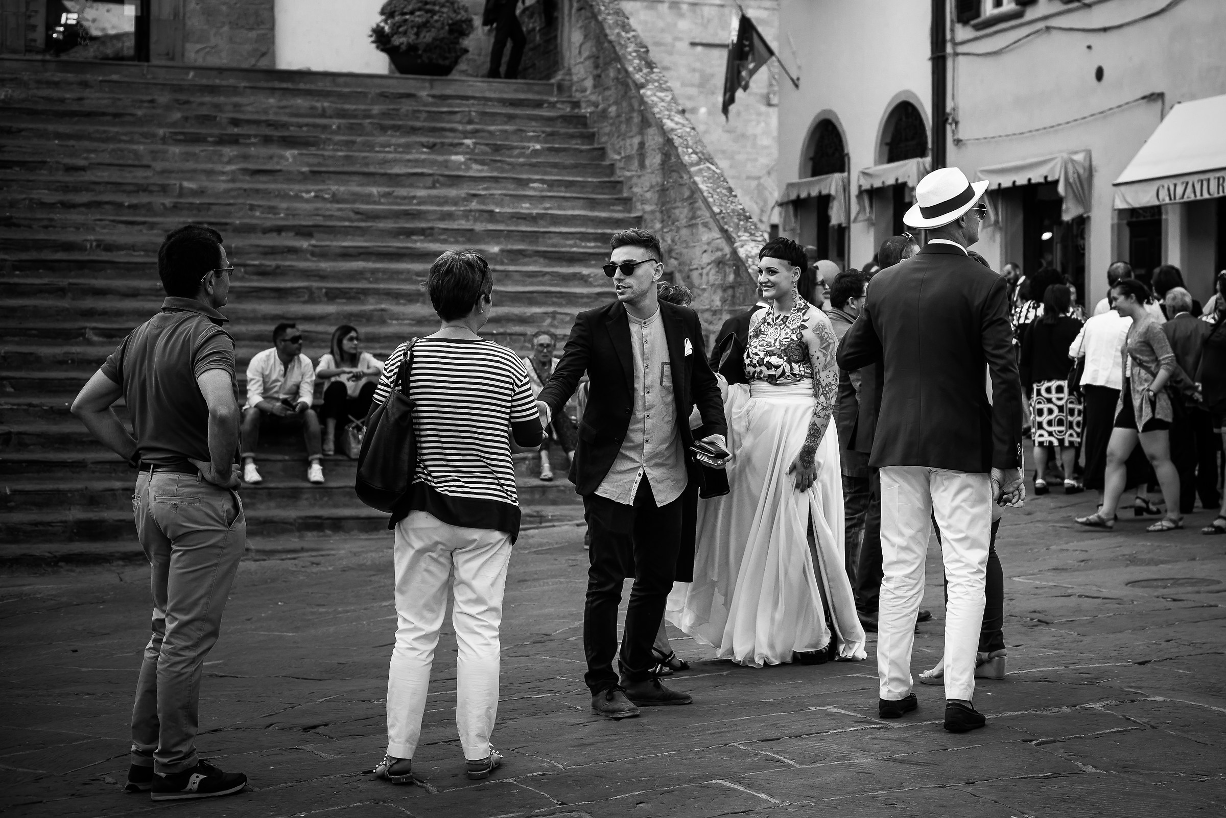 Scenes from a wedding (new wave)