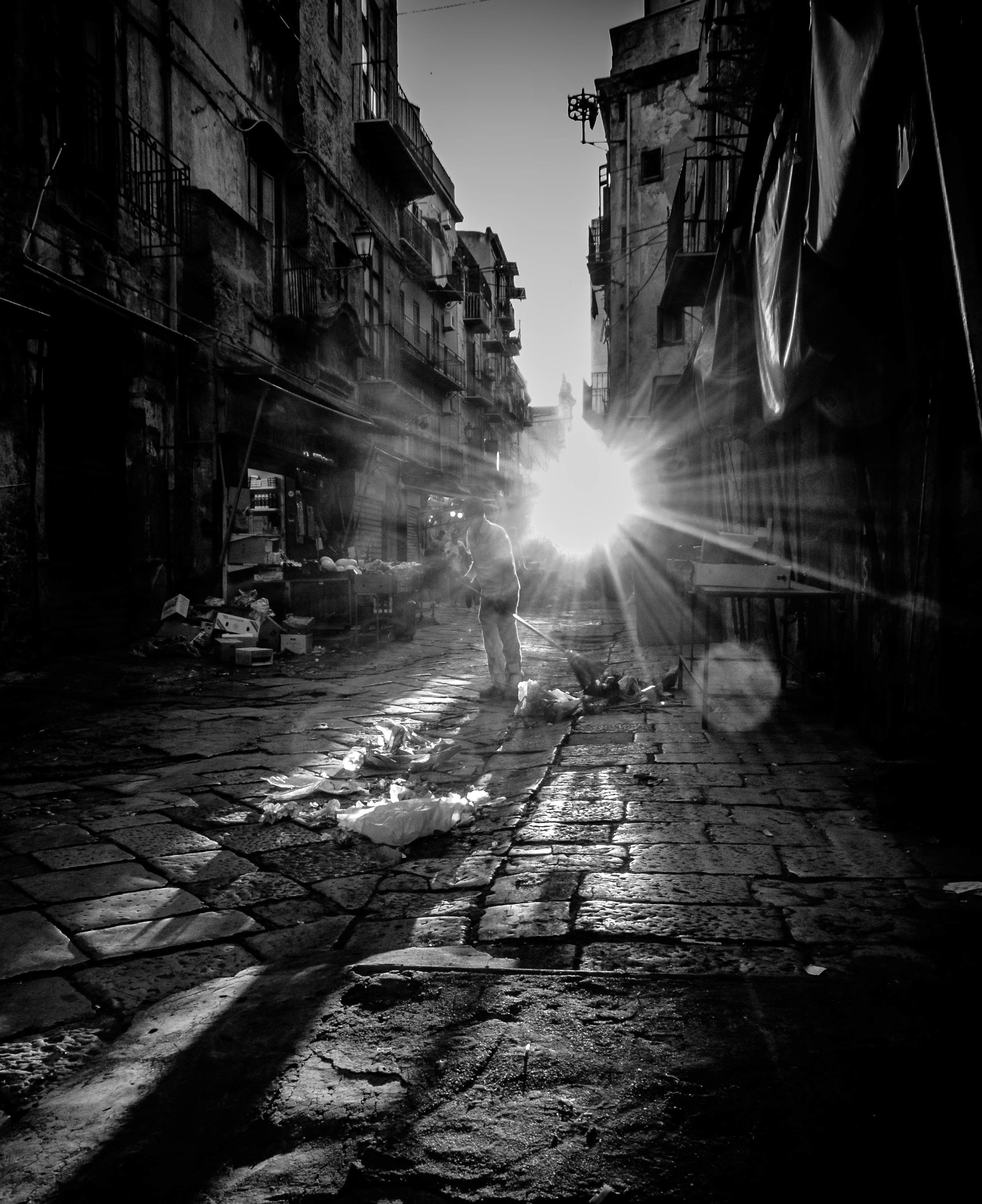 I come from the light