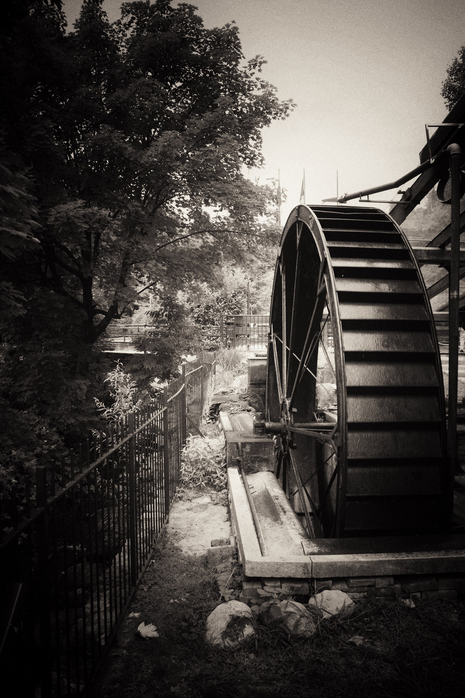 Everything rotates !!!