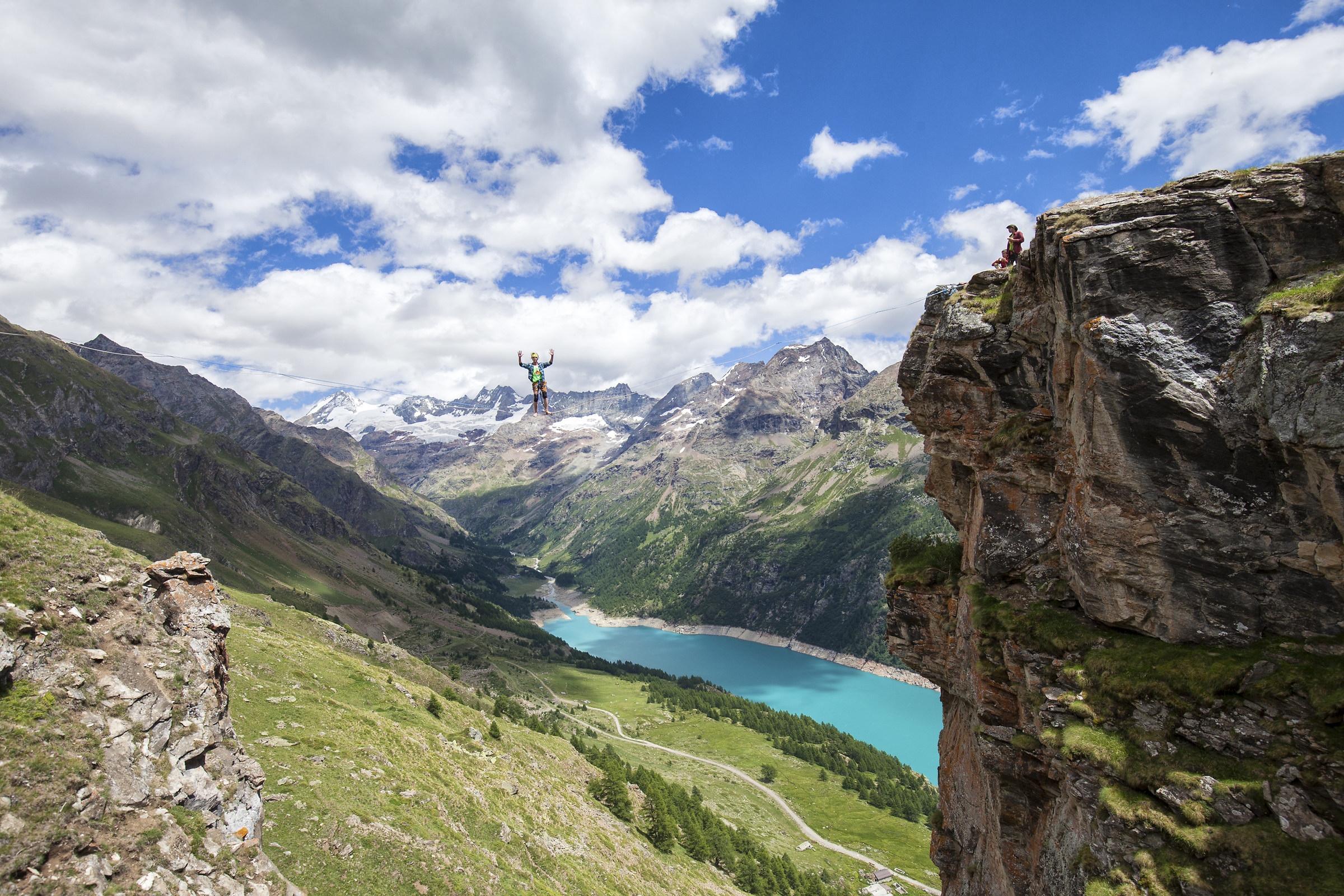 Simone in expo su "La Coda della Tigre"