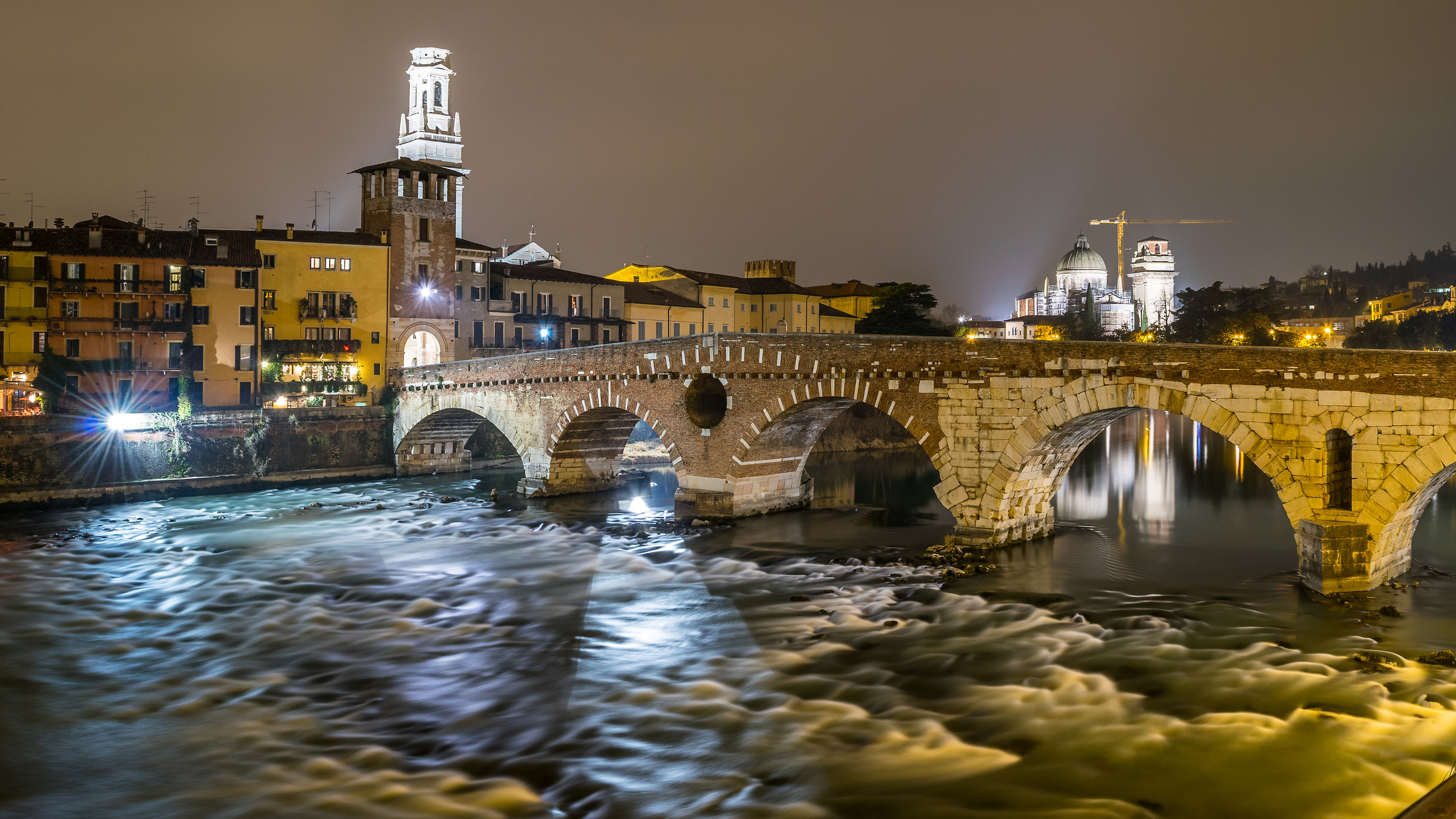 Ponte Pietra