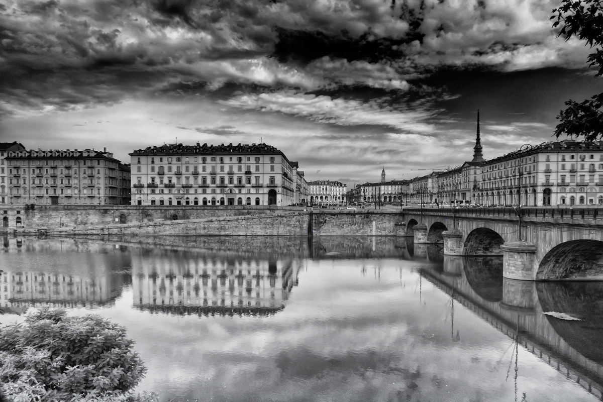 Reflections on the Po