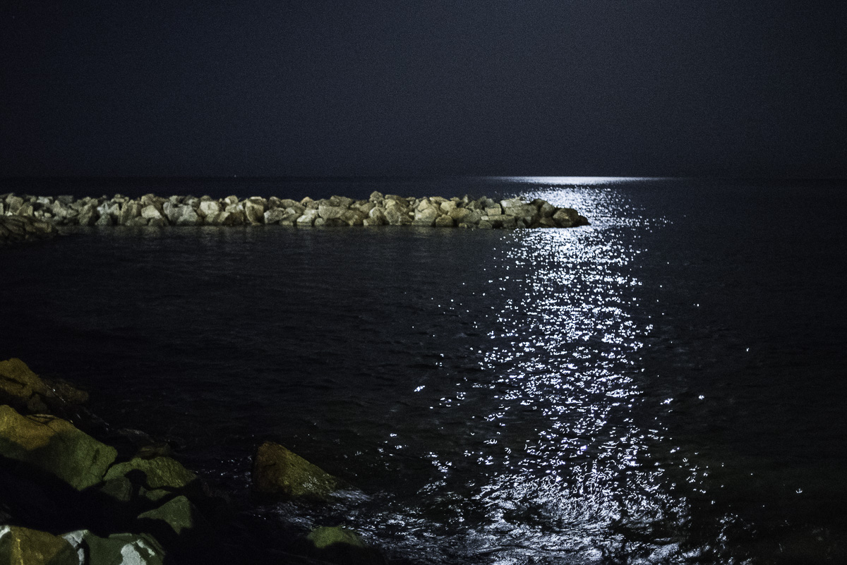 Il binomio classico: luna e mare