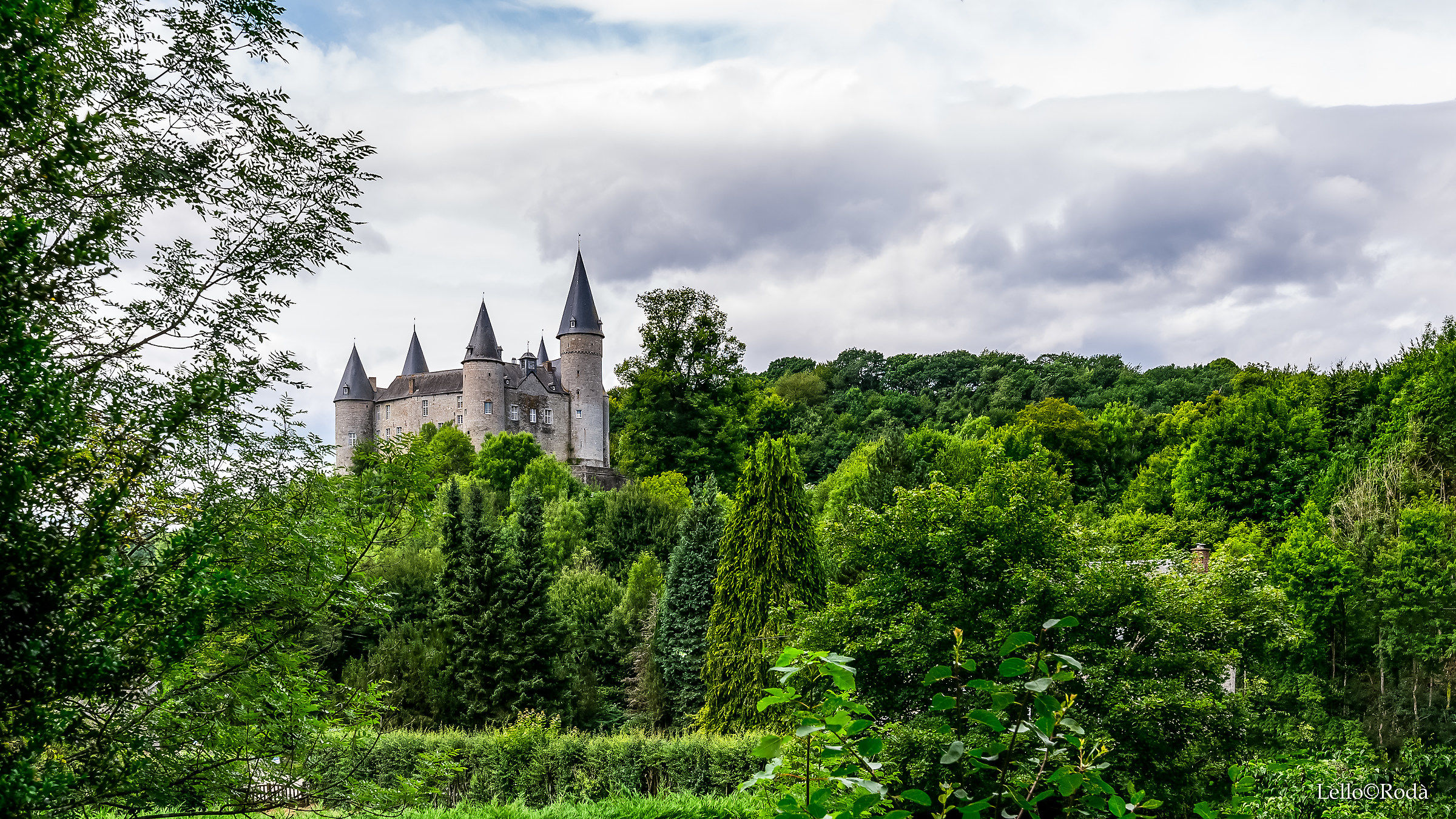 Château de Celles-Vêve (Wallonia-Belgium)