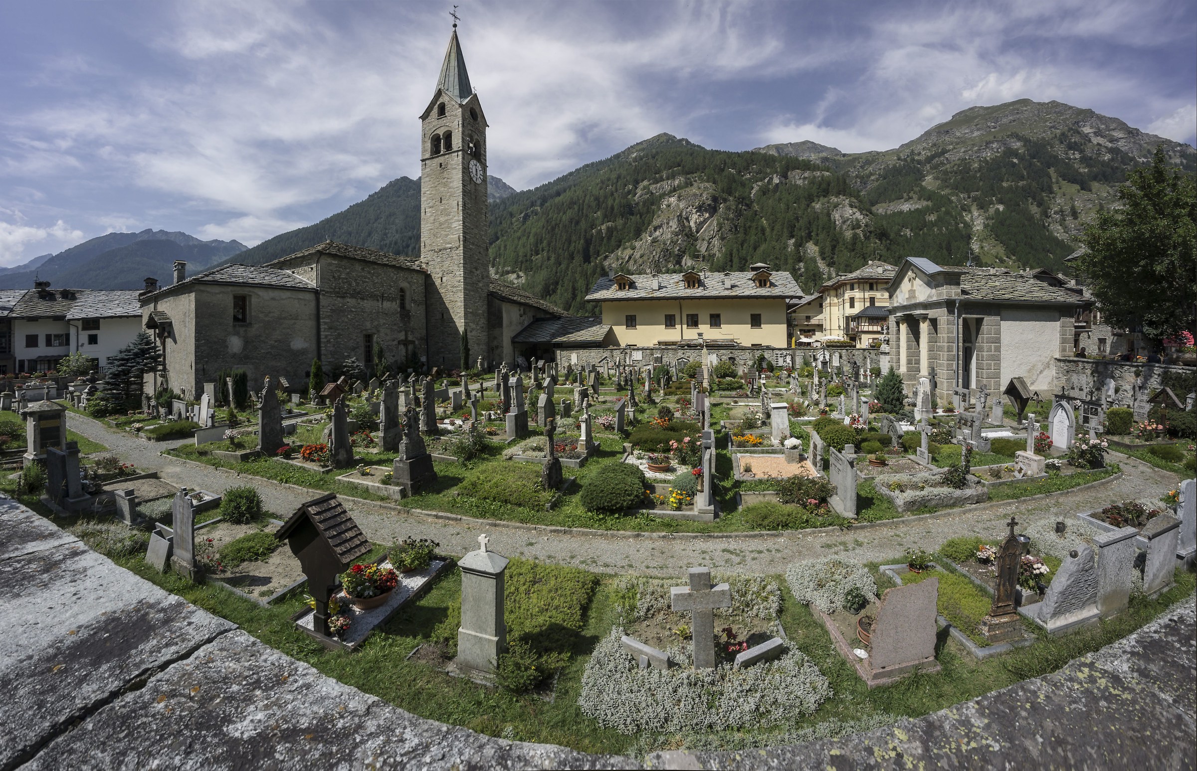 Gressoney-Saint-Jean - Cimitero e Chiesa di S. Giovanni