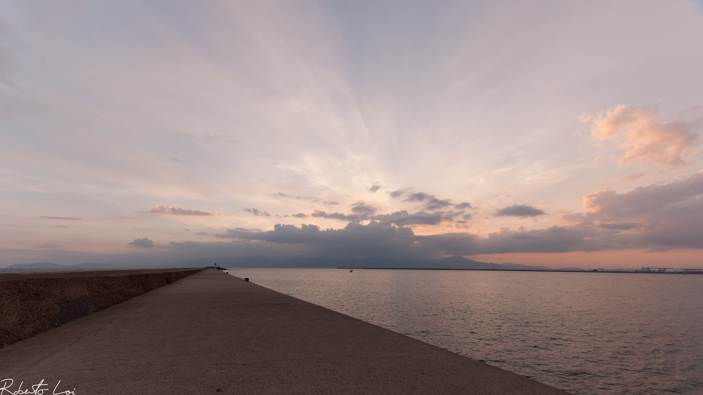 Cagliari - Earthen jetty