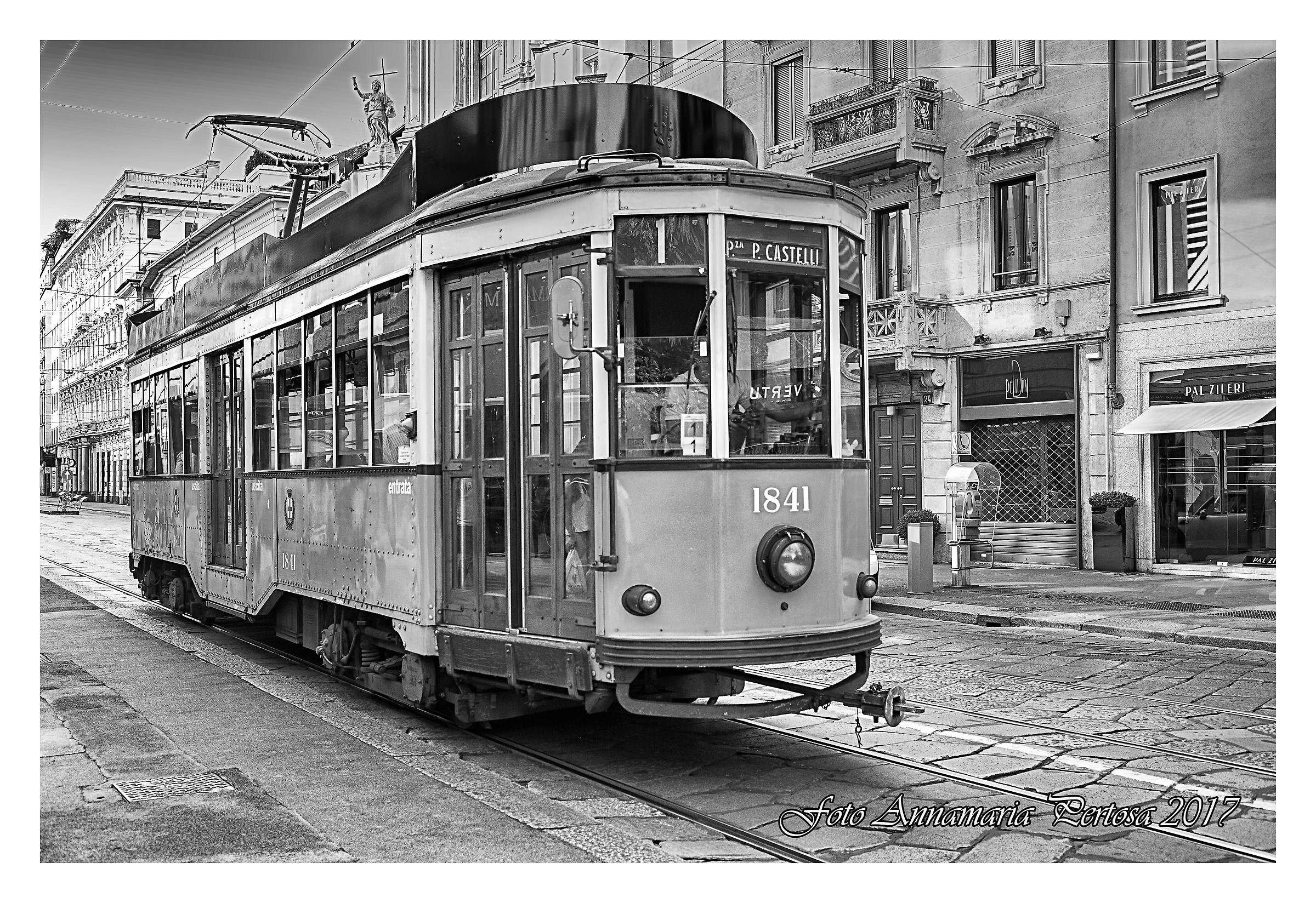 Un giro nel tram più antico di Milano