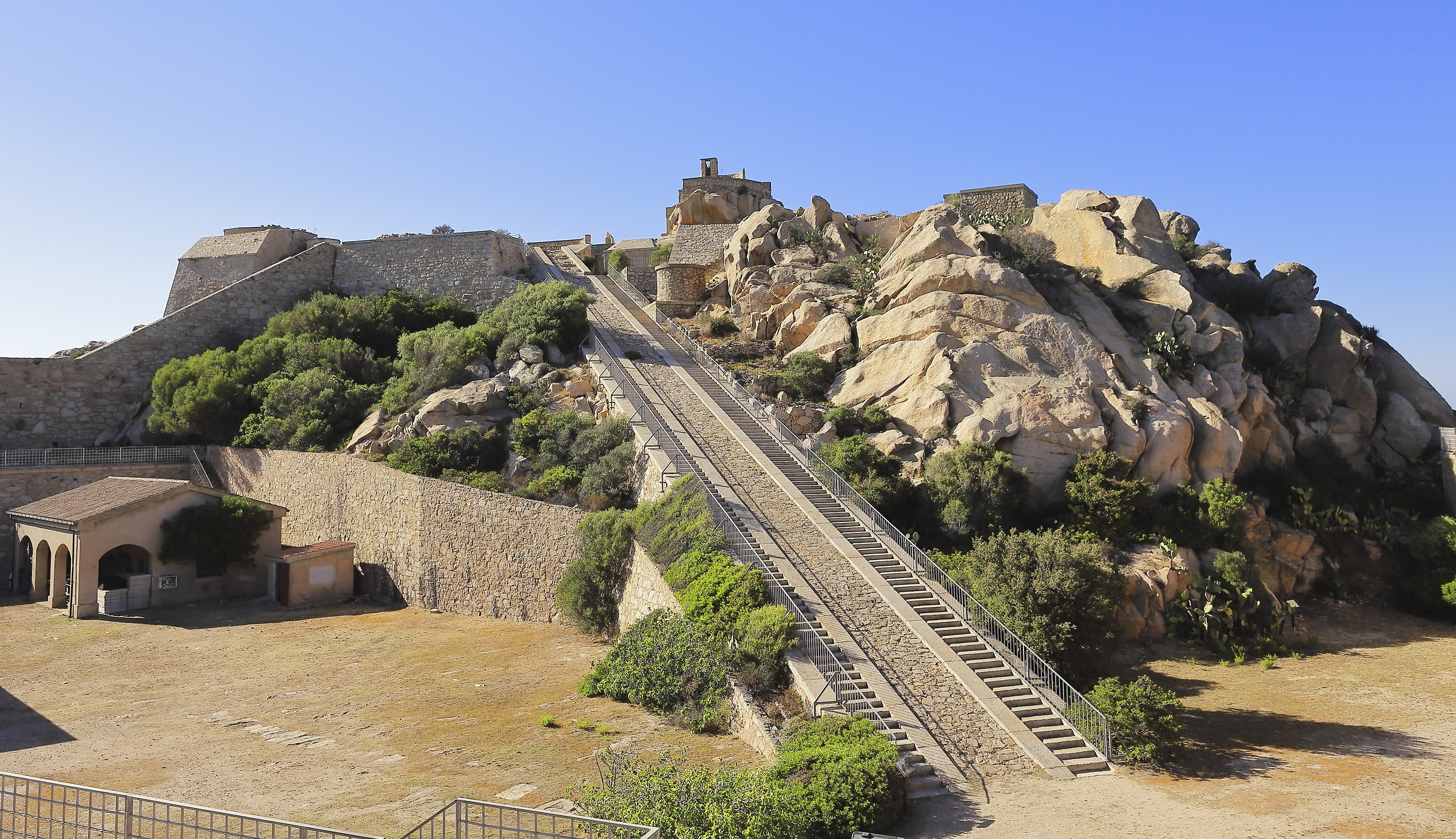 Mount Altura Fortress