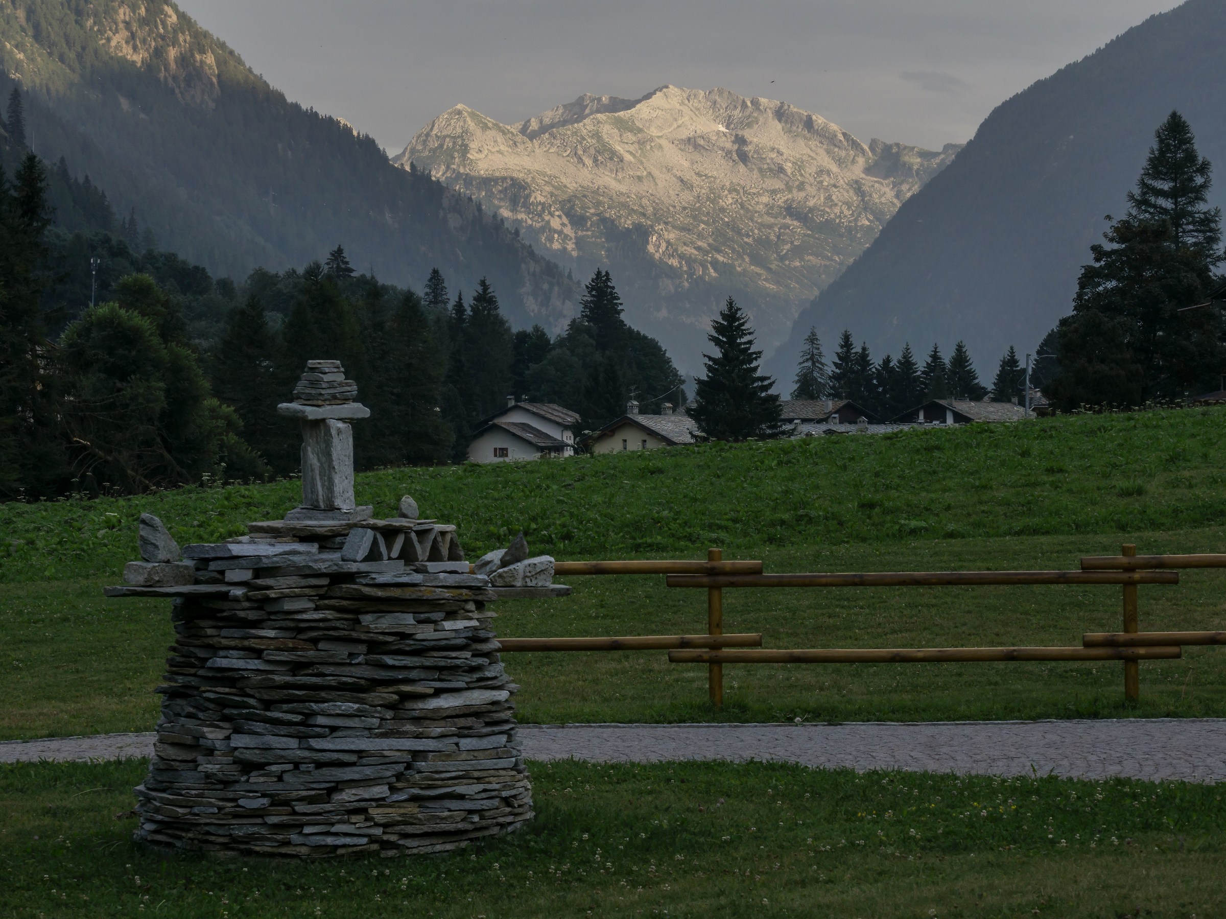 Monte Cresto visto da Gressoney-Saint-Jean