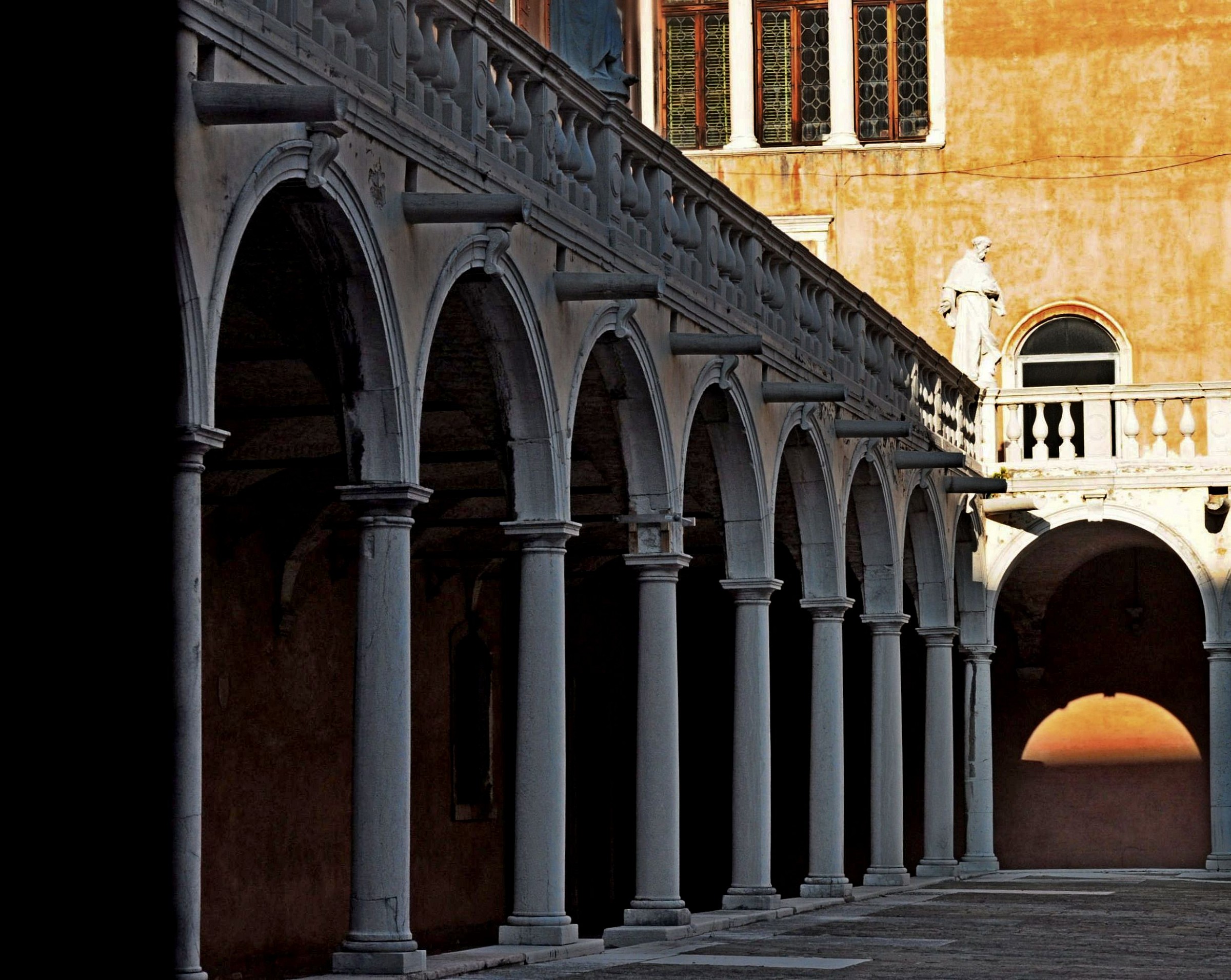 Antico chiostro veneziano