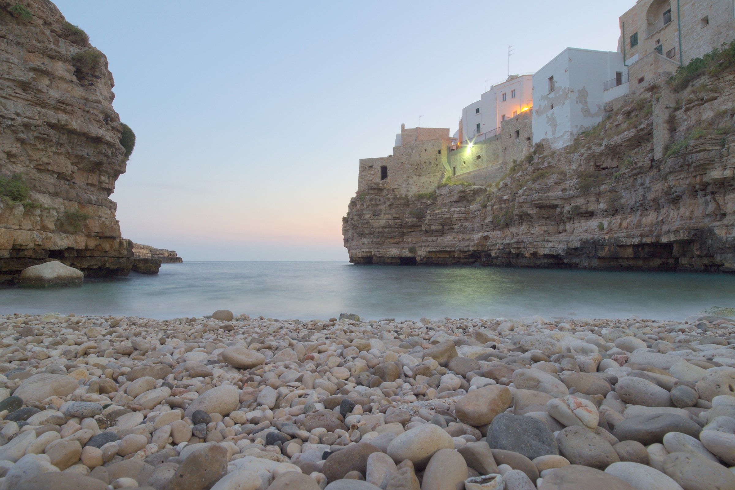 Polignano a Mare spiaggia Lama Monachile