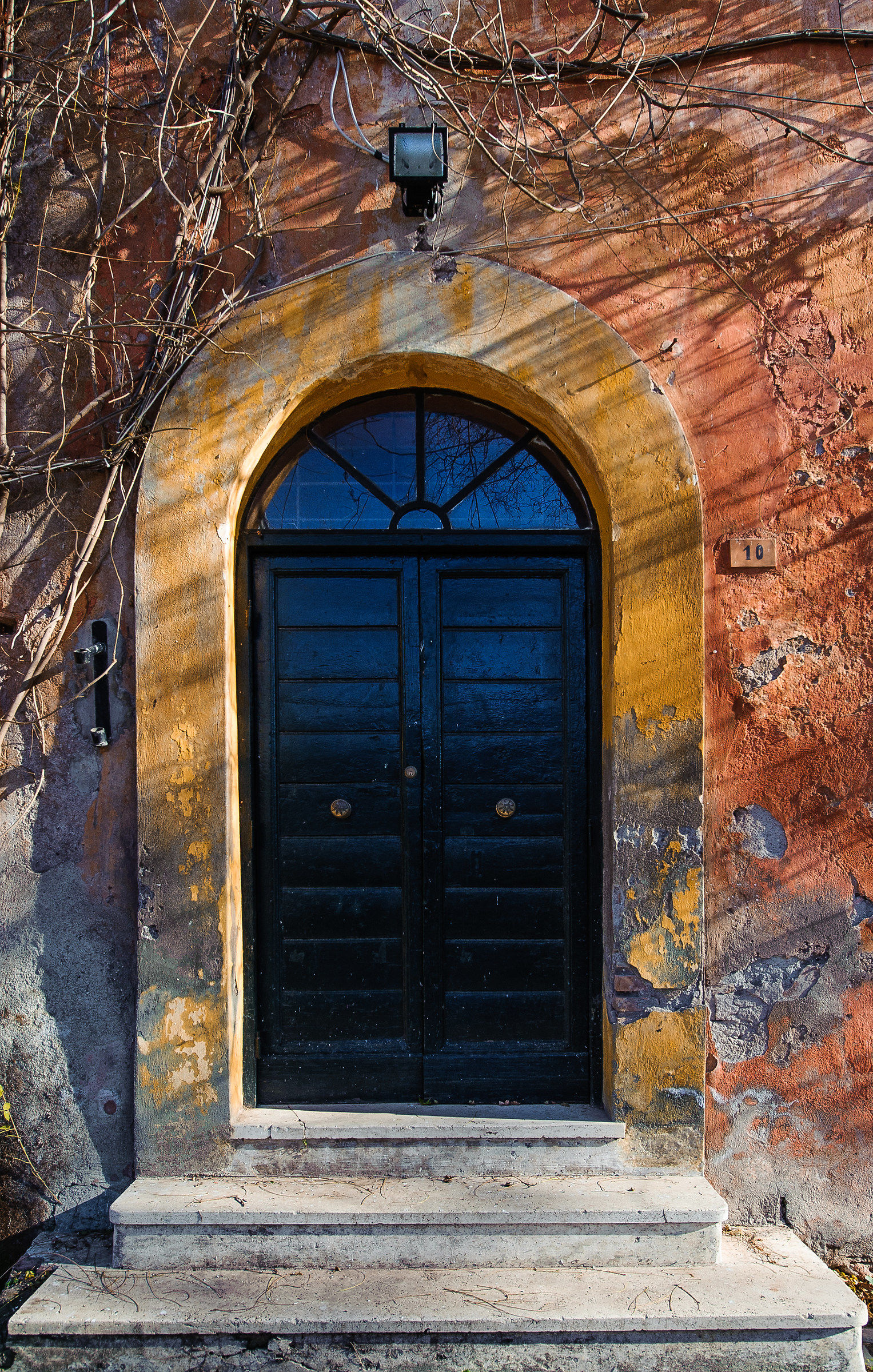 The village of Lavinium (Mare-RM Practice)