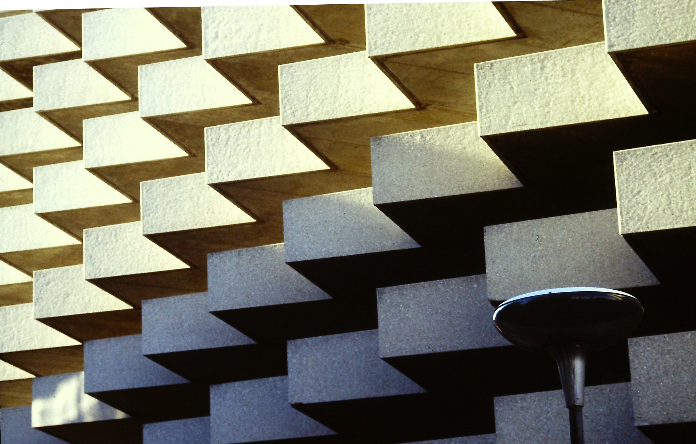 123 - geometrie in chiaroscuro - Svizzera TI Lugano