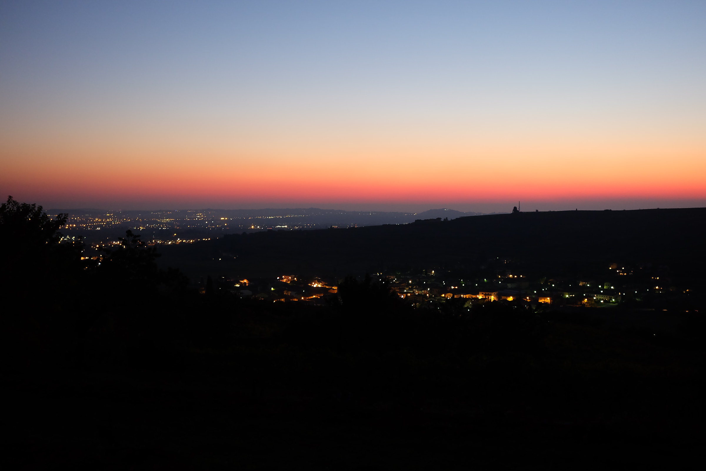 veduta all'imbrunire