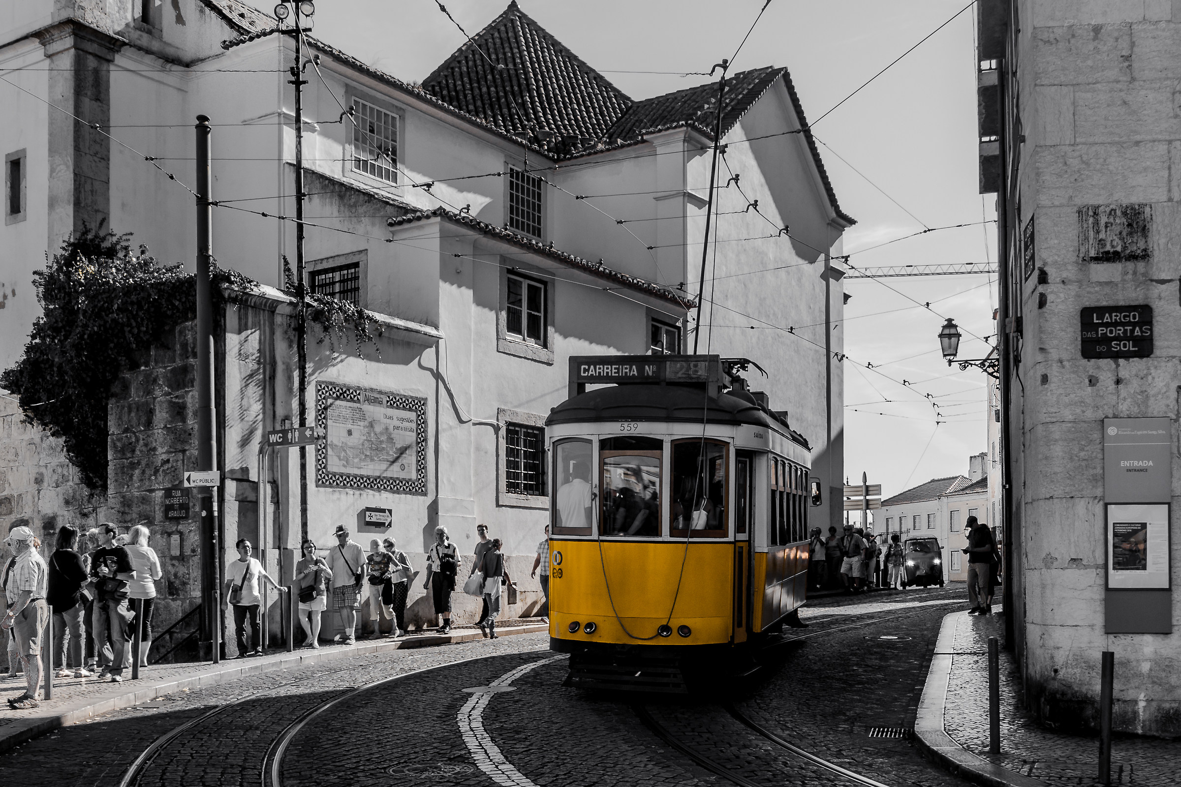 "Yellow submarine" ... Lisboa version