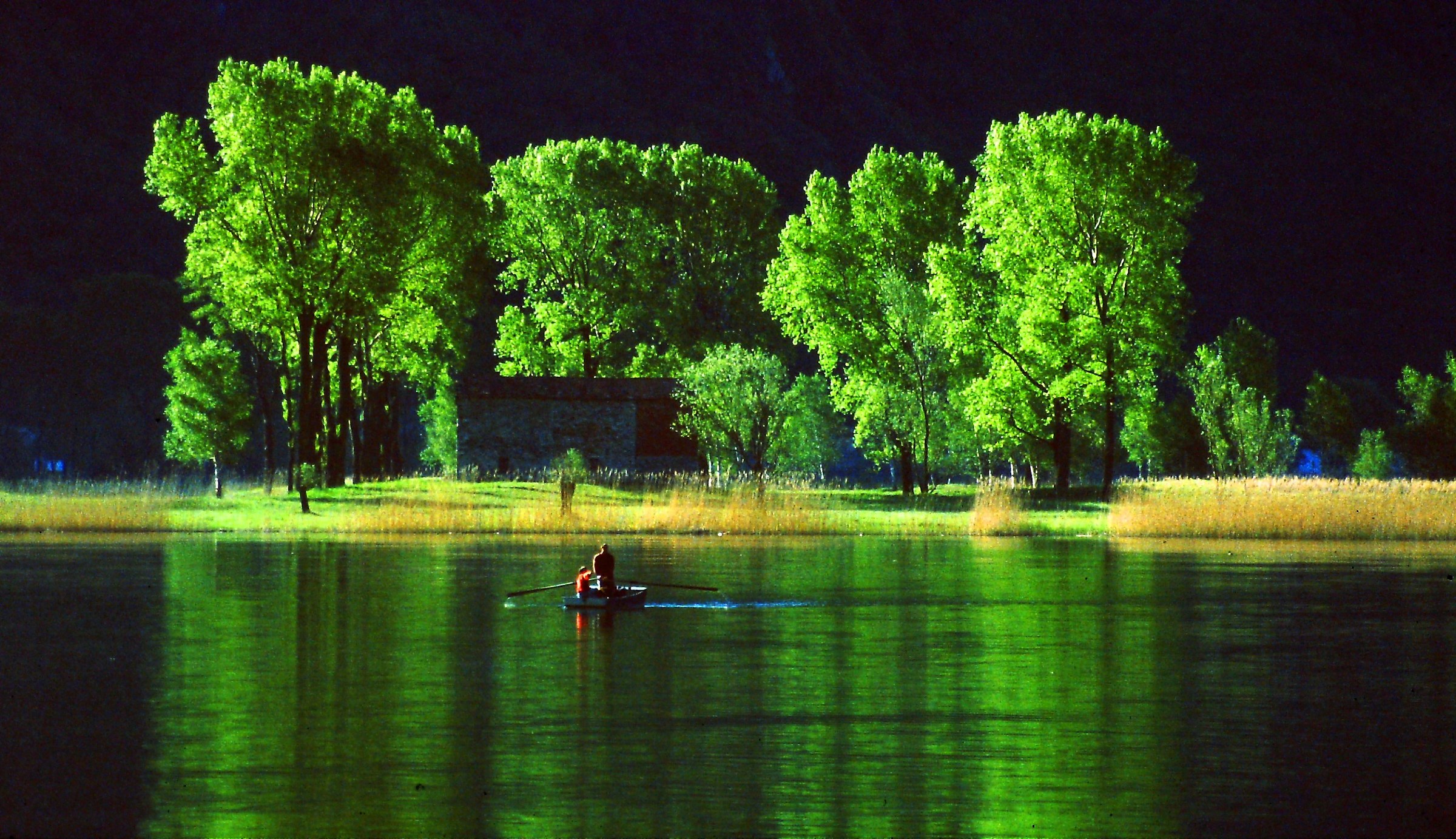 152 - luci radenti - CO Sorico fraz. Dascio