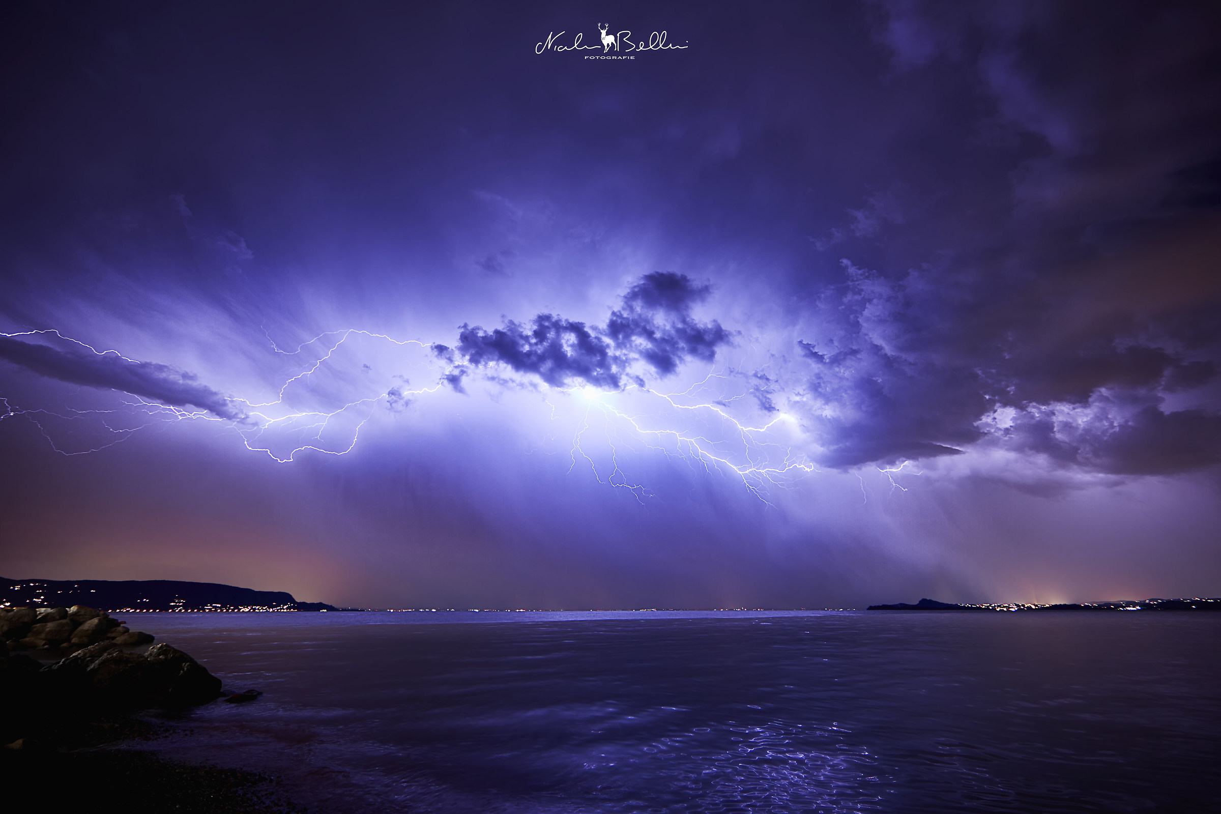 Tuona sul Lago di Garda