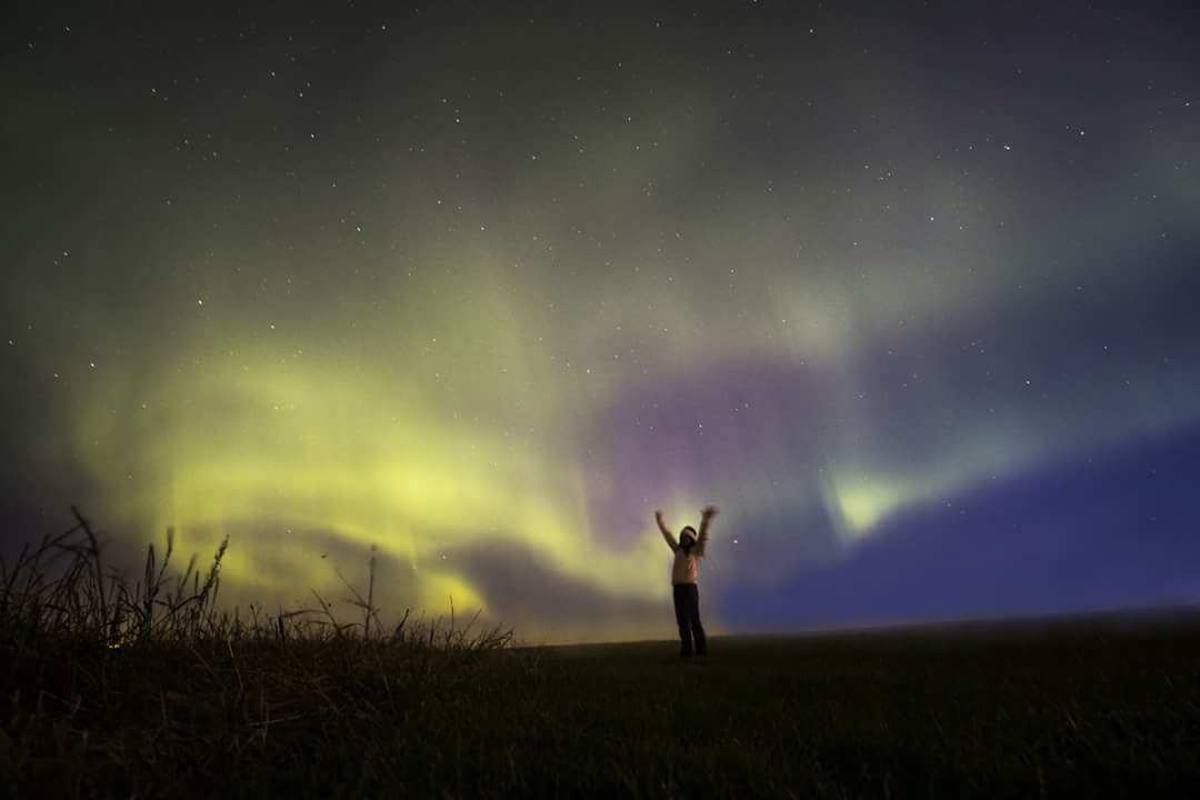 Dancing with aurora