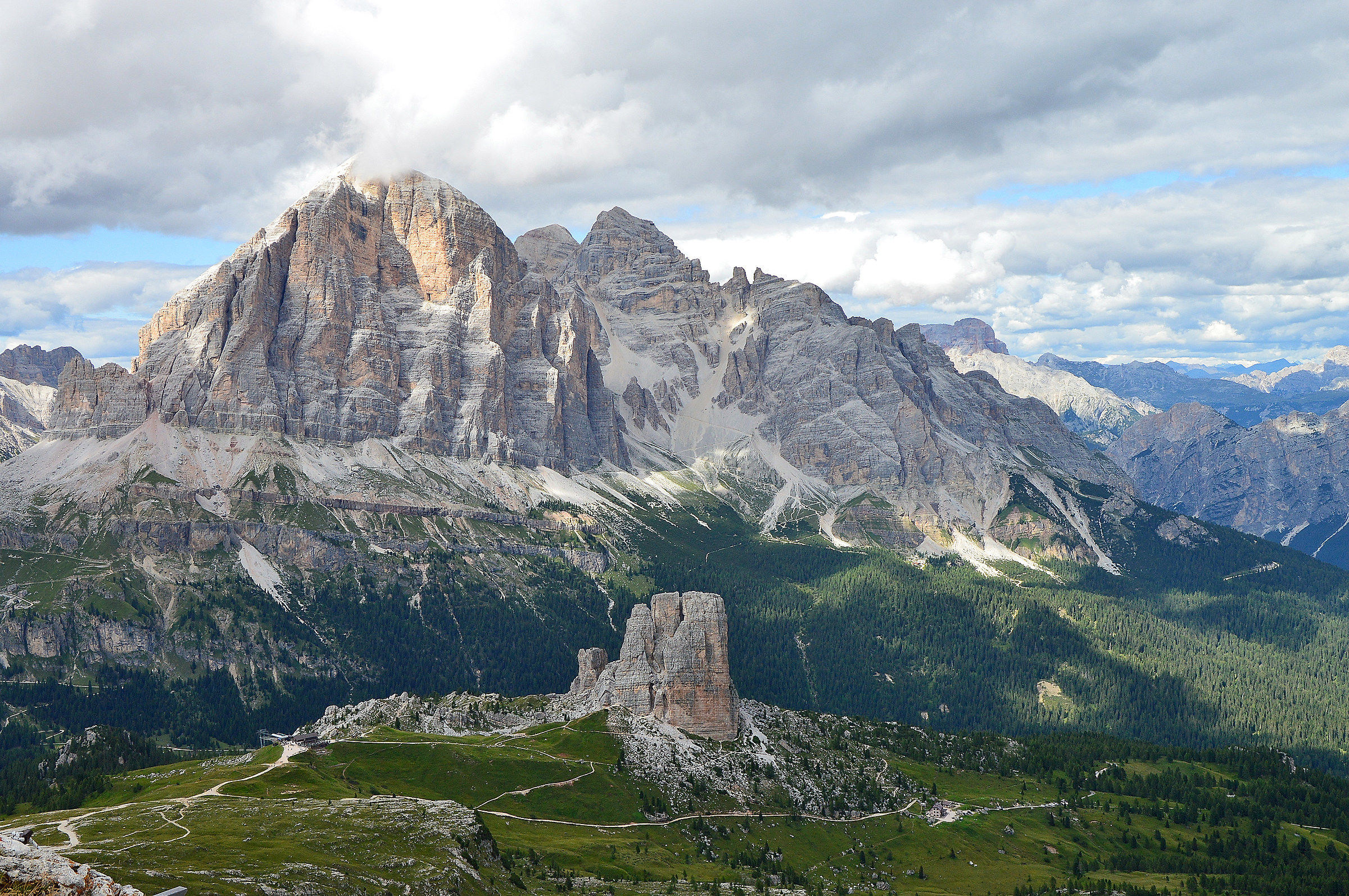 Tofane and five towers