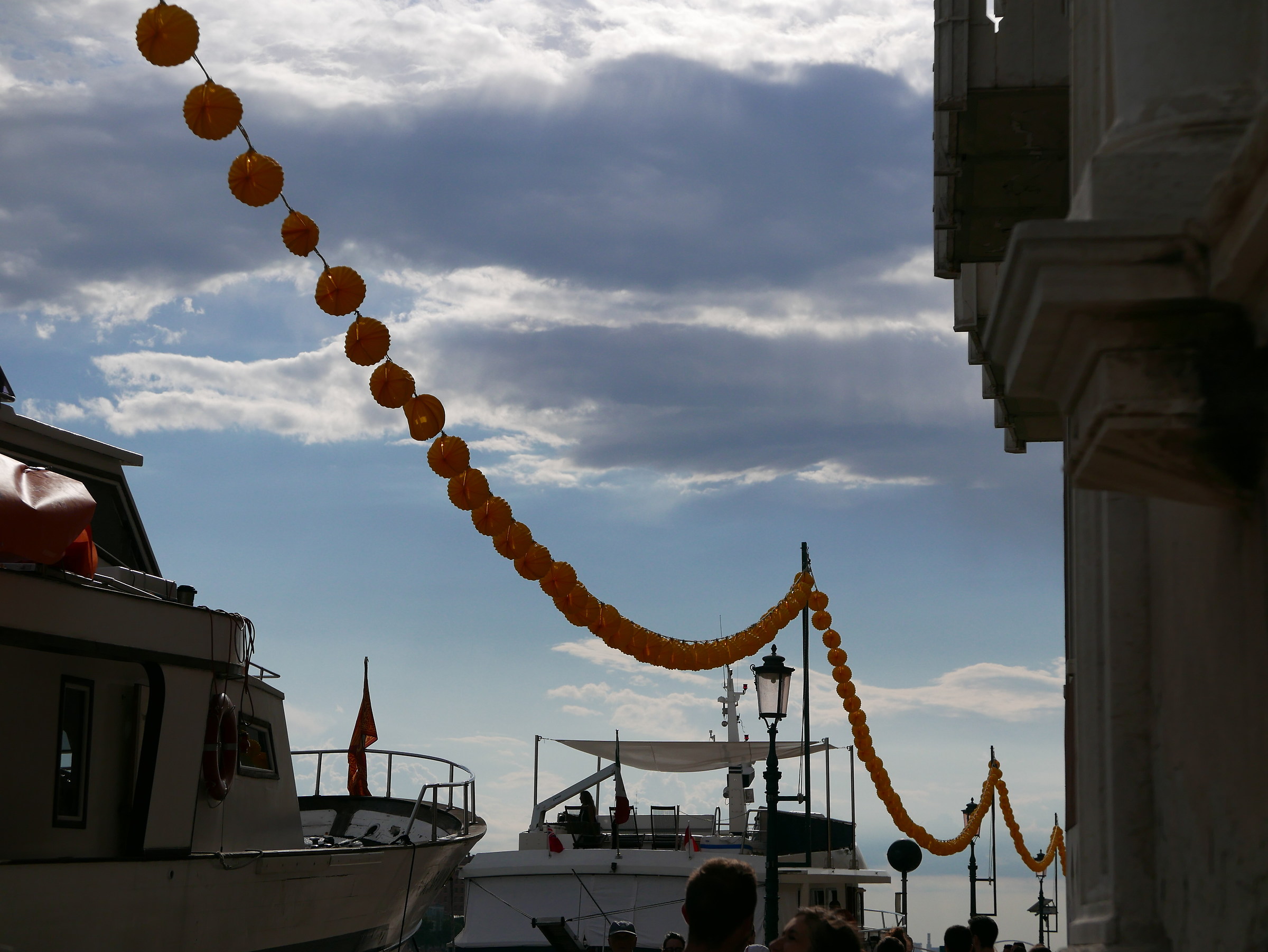 Venezia Promenade Zattere Pomeriggio