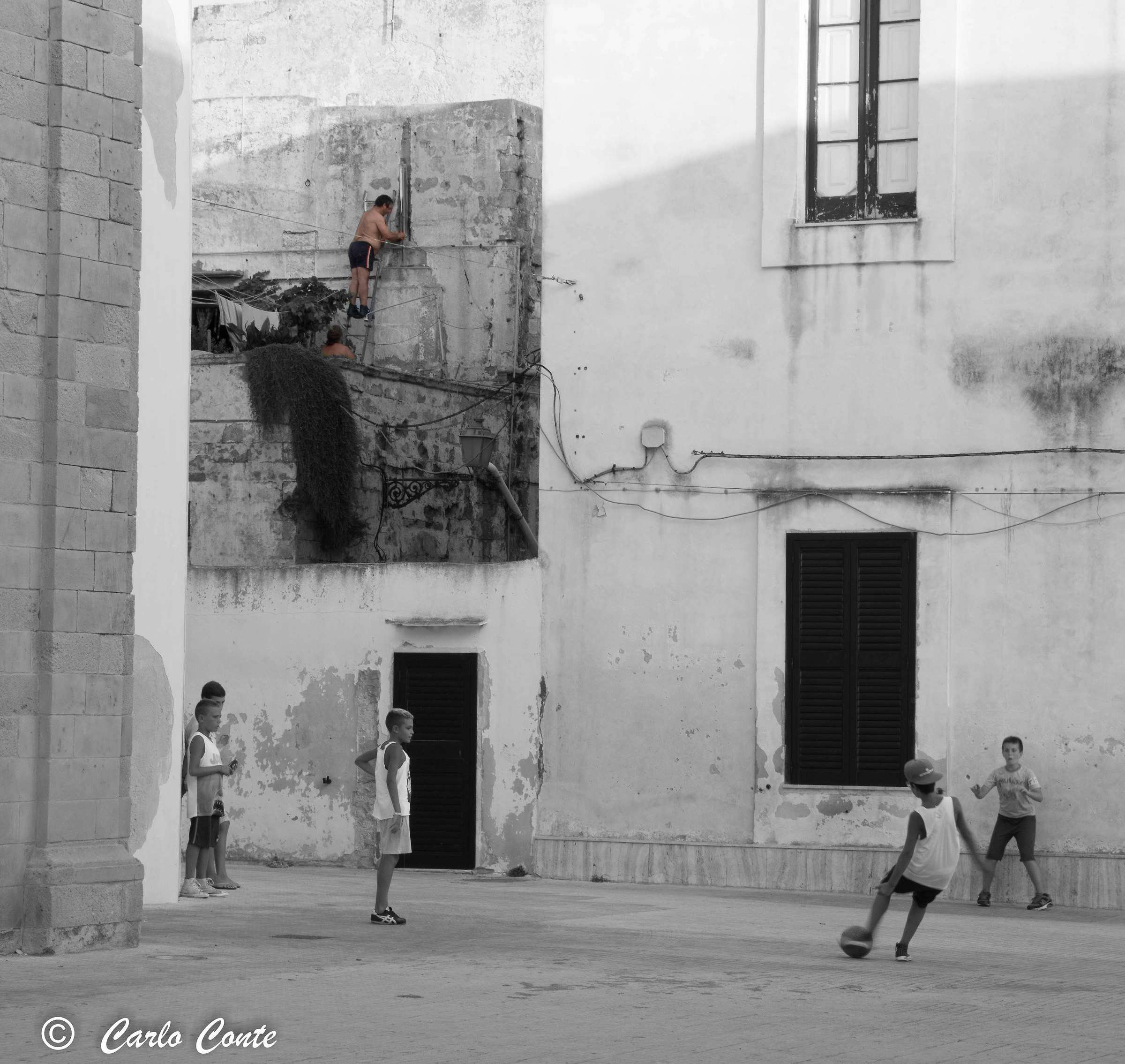 Crescendo aumentano le responsabilità