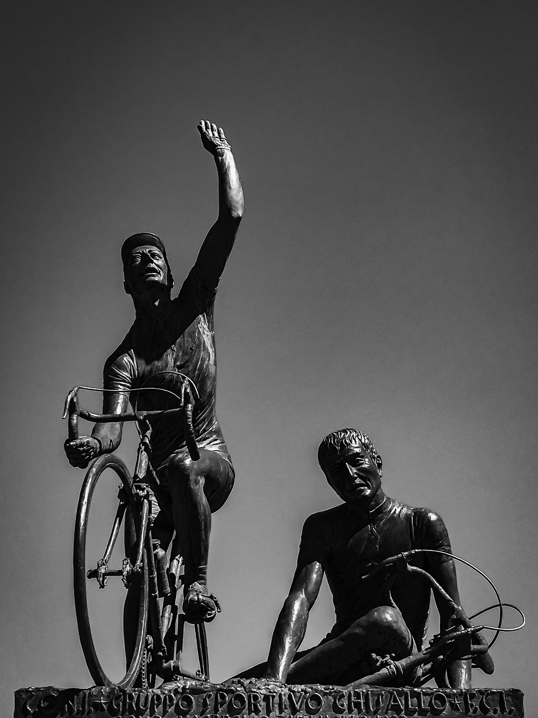 It seems he can touch it