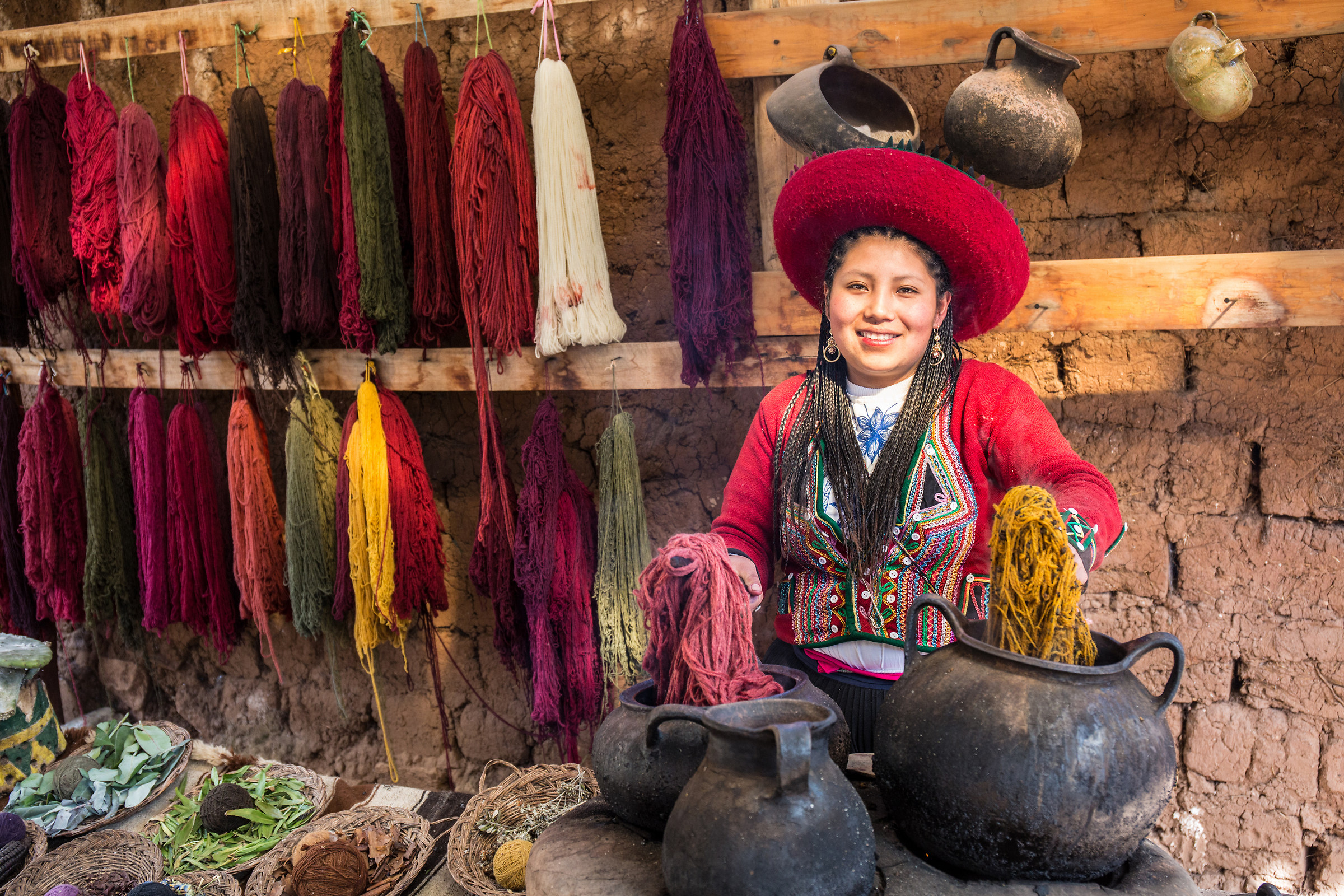 Chinchero Tissues, Peru