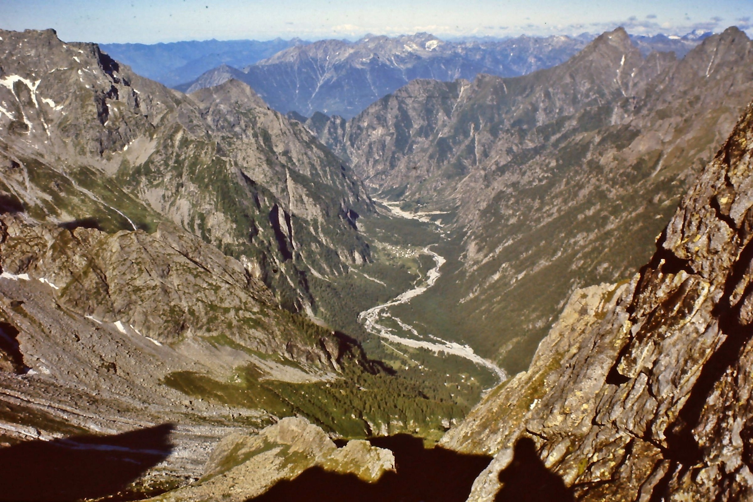 179 - il solco ad occidente - SO Val Masino Porcellizzo