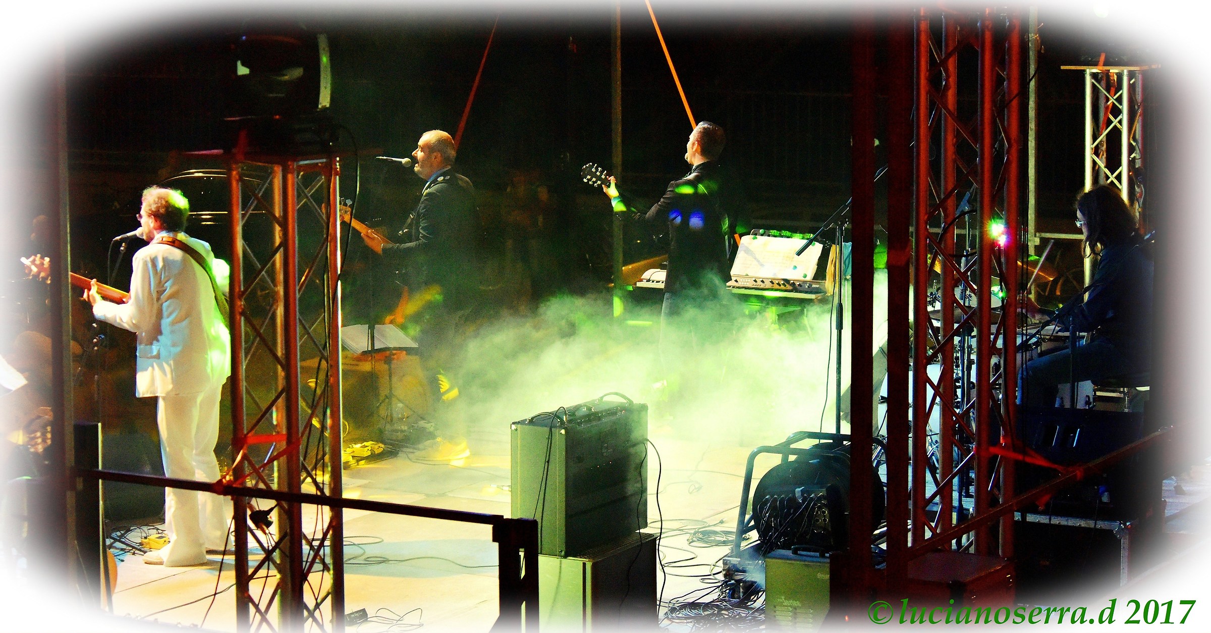 RevolveR - The Beatles Tribute Band