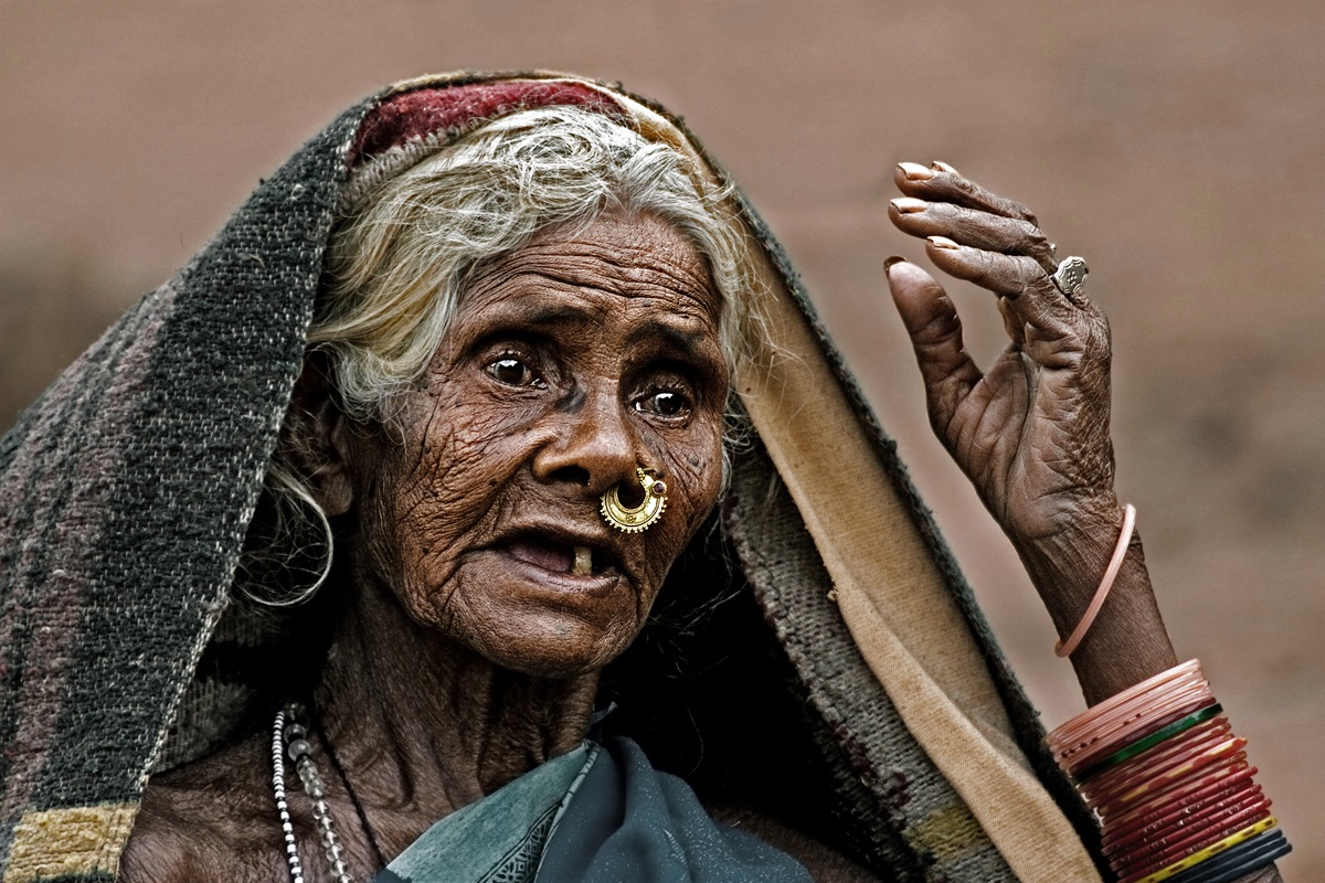 Old woman Mali