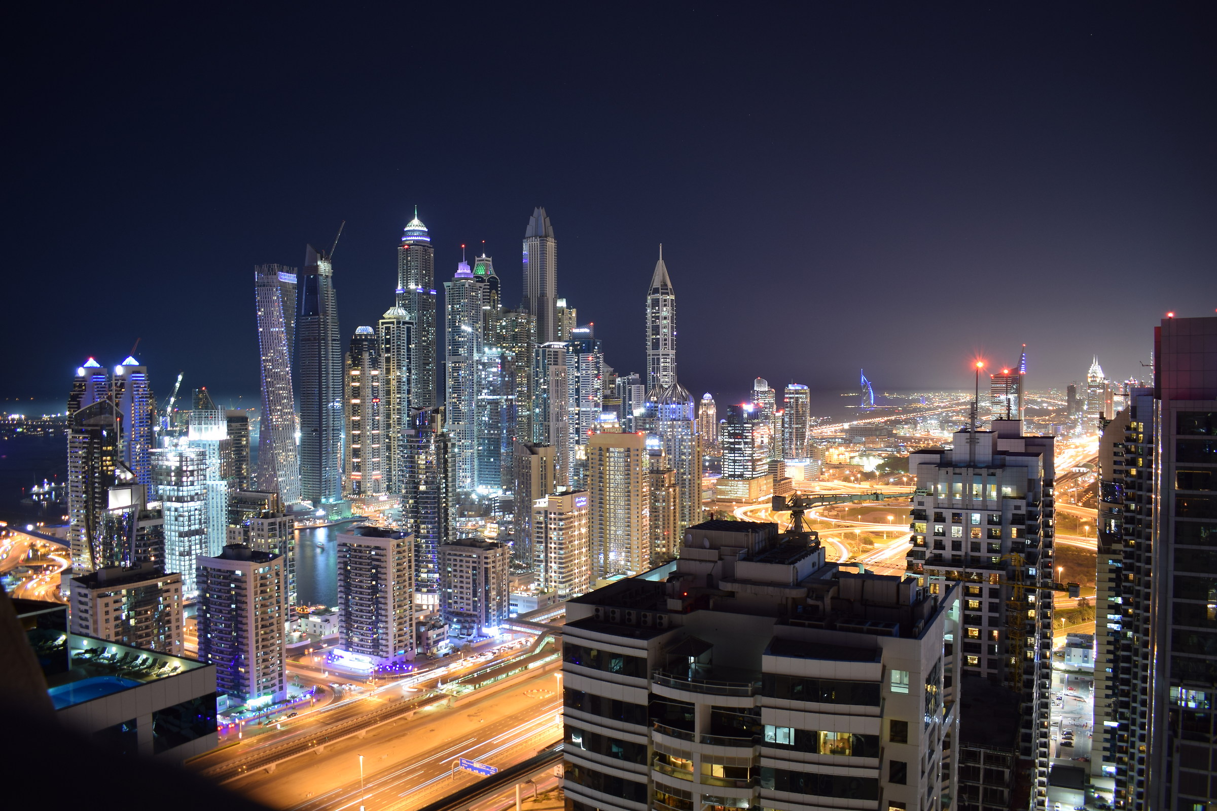 Dubai - From JLT to Marina