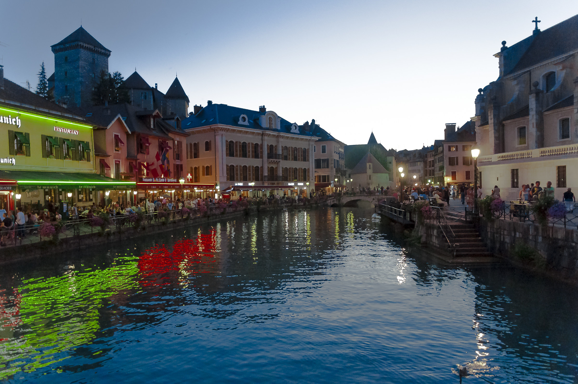 Annecy by night