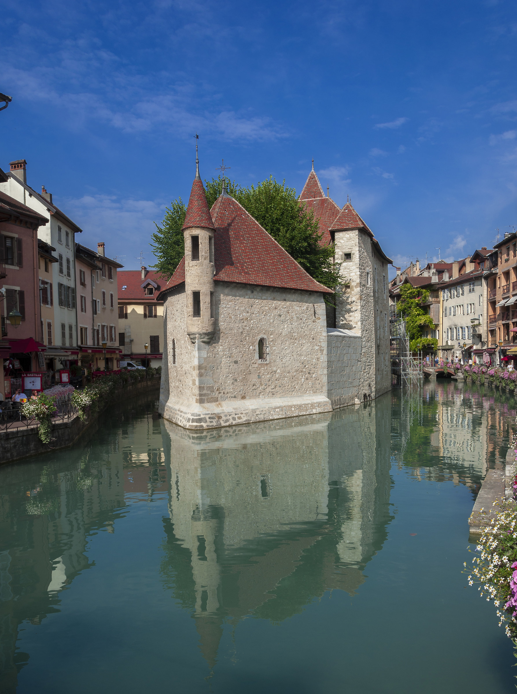 Palais de l'Isle (ancient prisons)