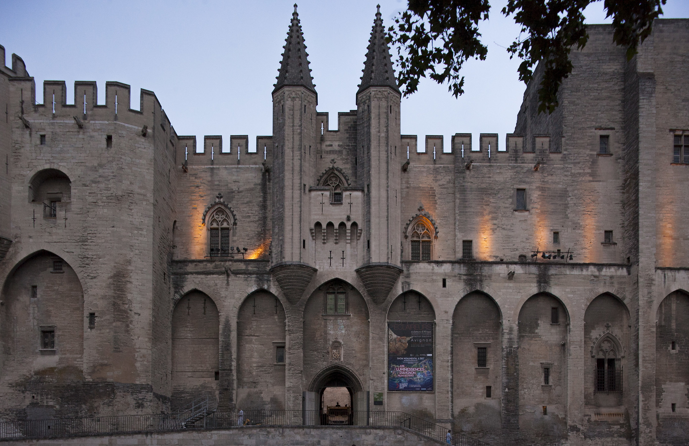 Avignon-Popes Palace-now blue