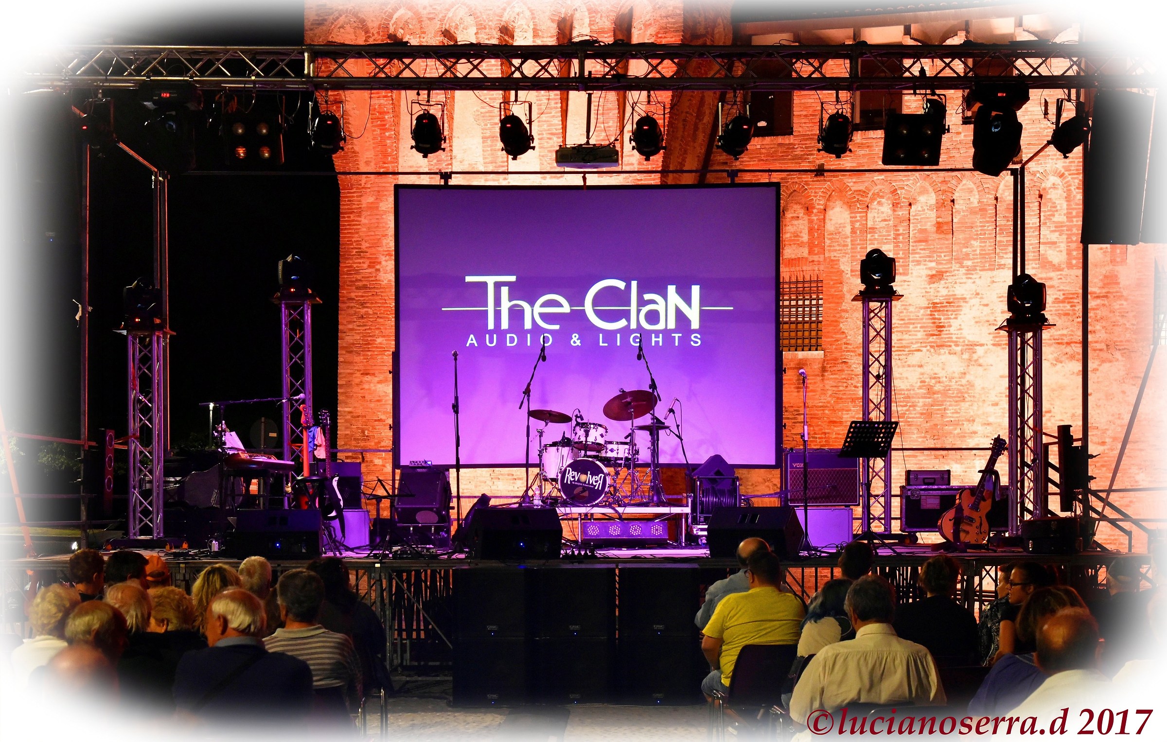 The Clan Service Audio & Lights